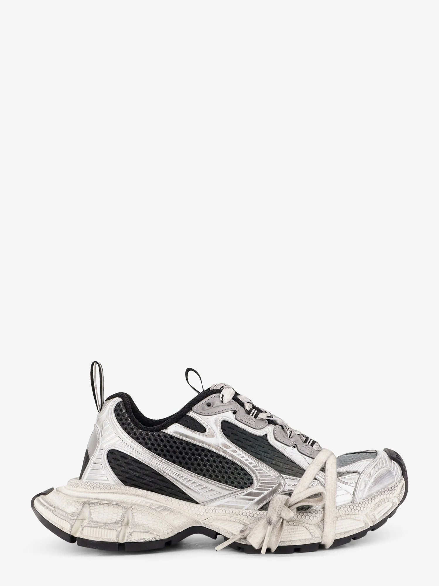 3XL low-top mesh sneakers