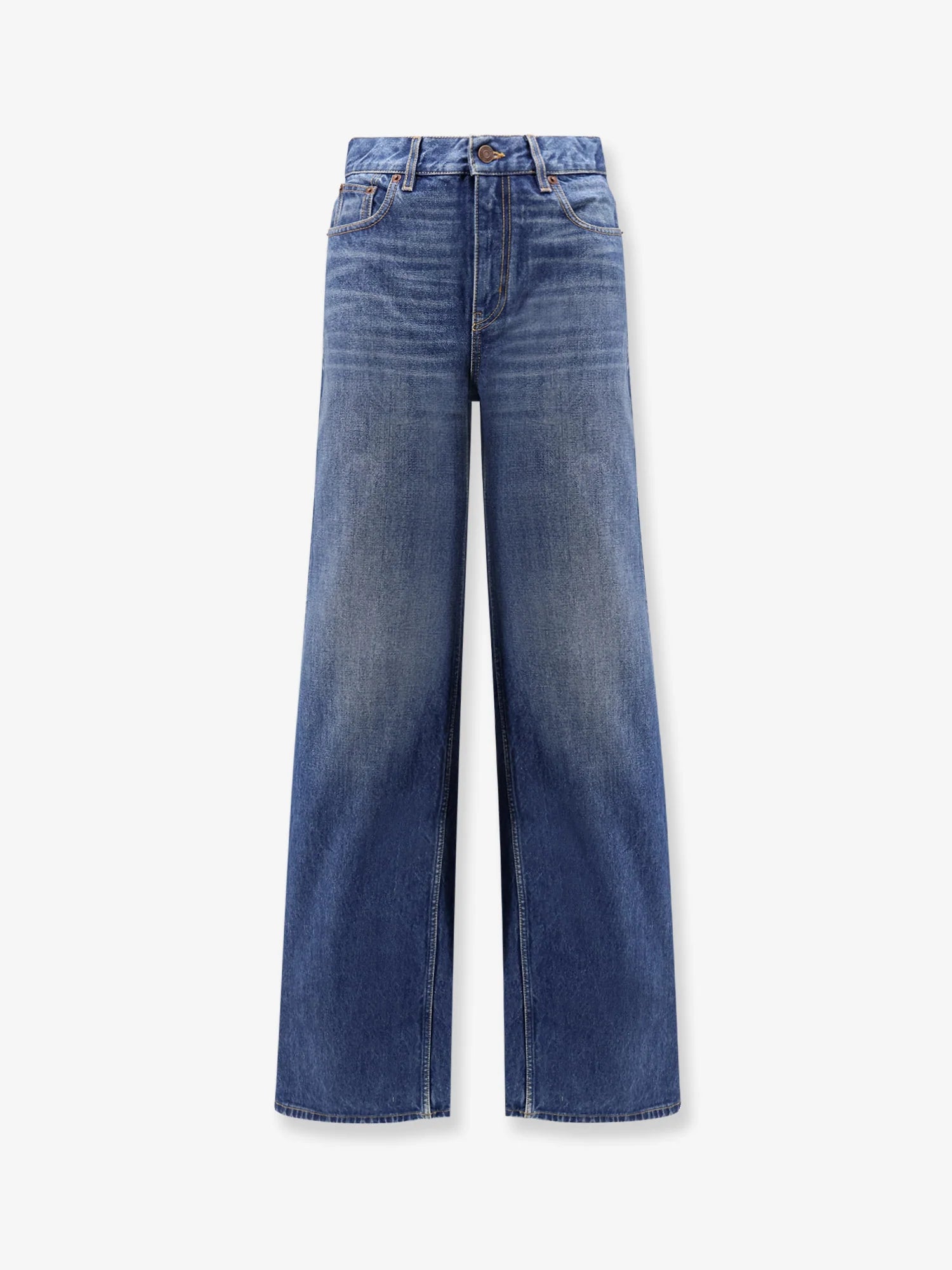Jeans with leather logo tag