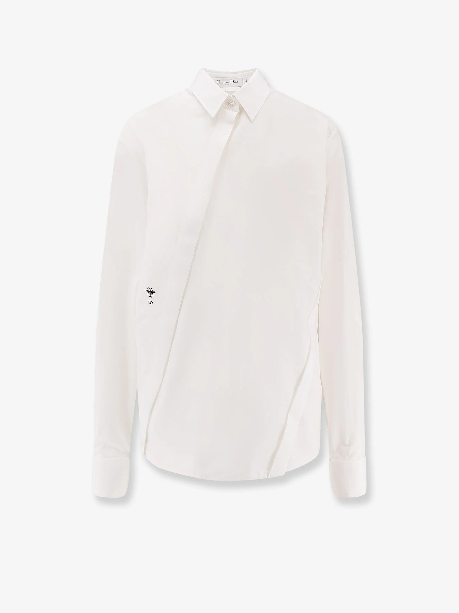 Shirt with oblique closure