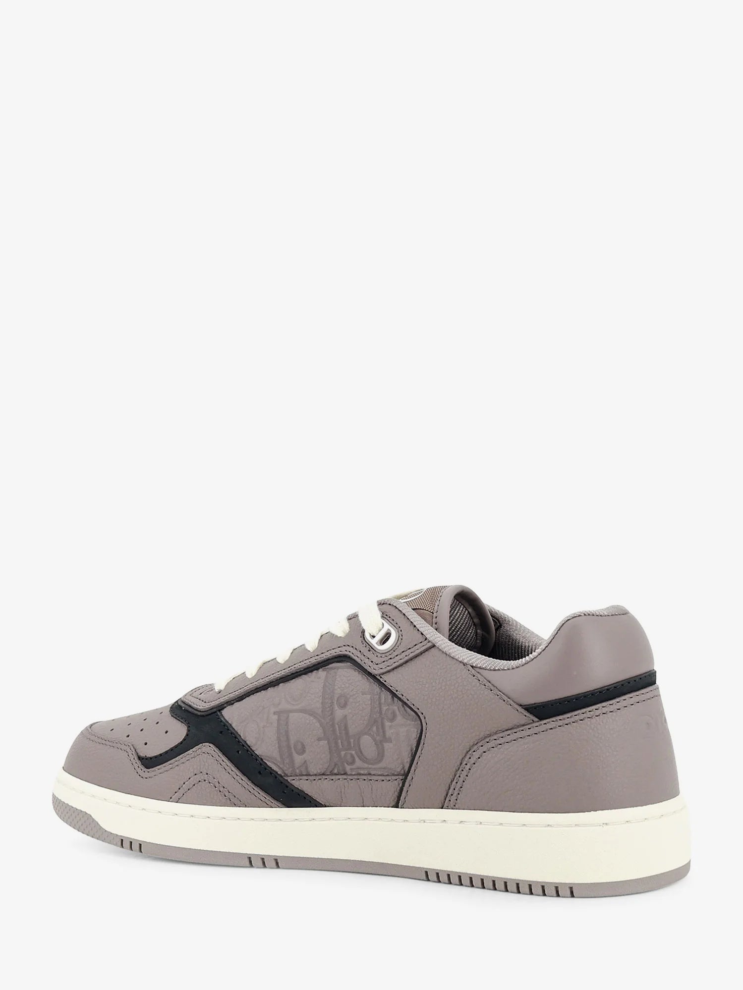 B27 Uptown Sneakers
