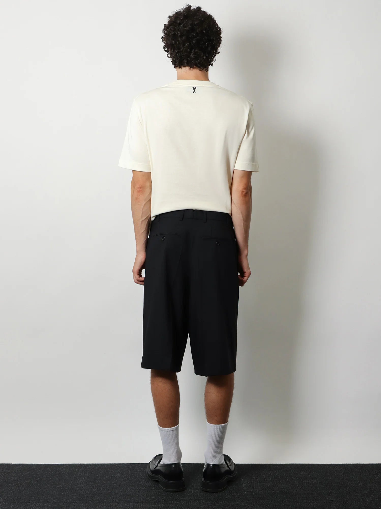 Virgin wool shorts