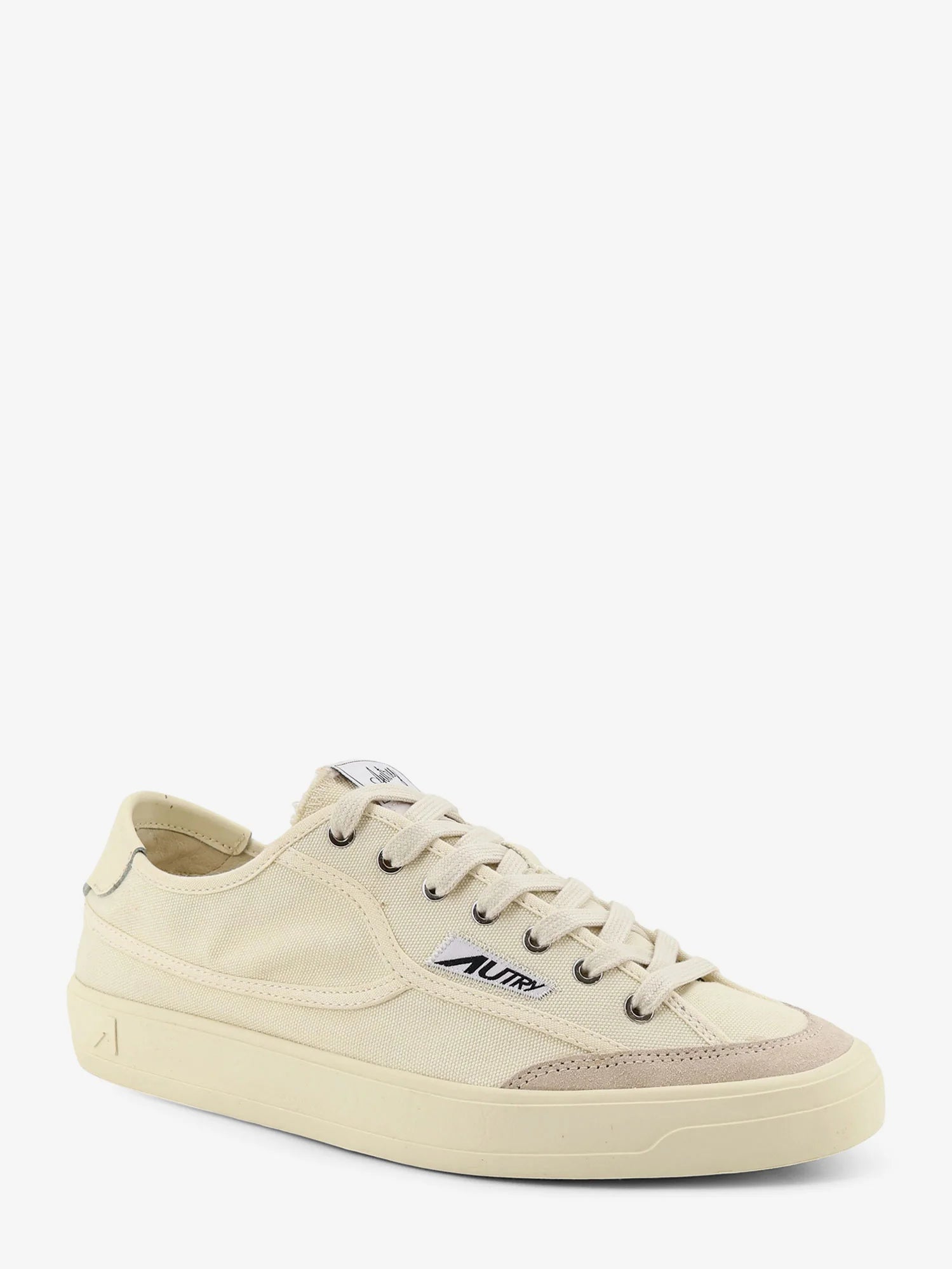 Windscape canvas sneakers with side logo label