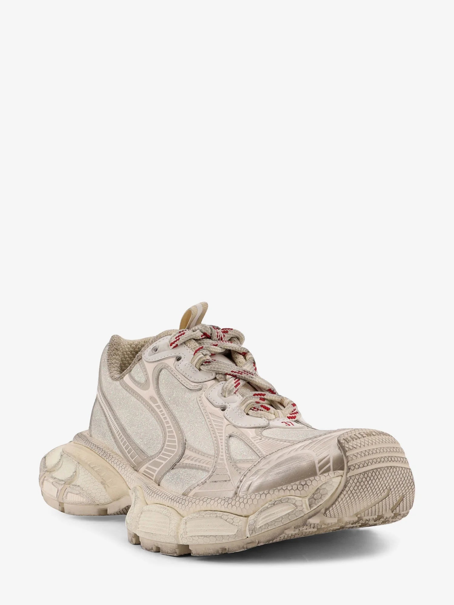 3XL mesh sneakers
