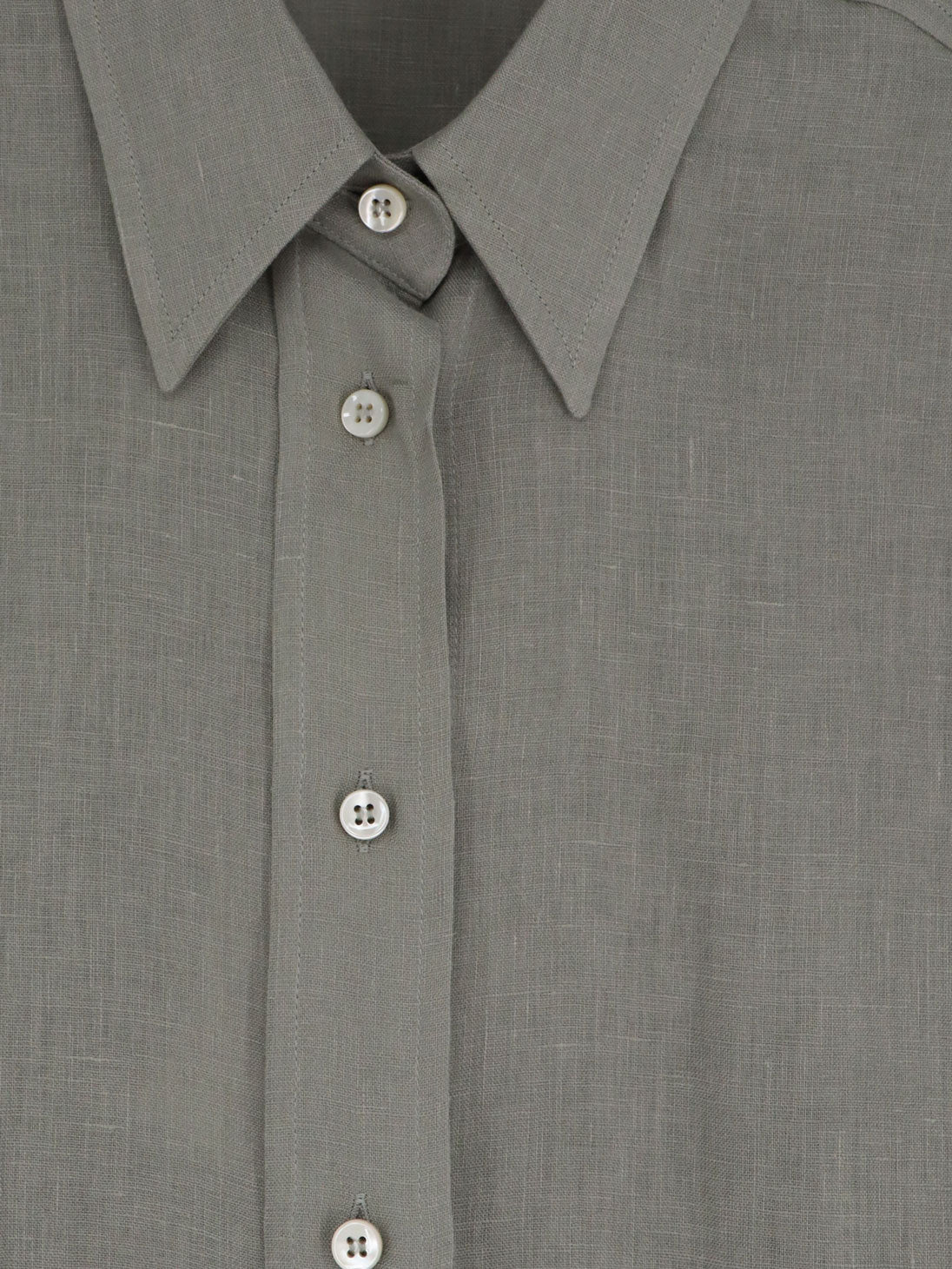 Linen shirt with Monili detail