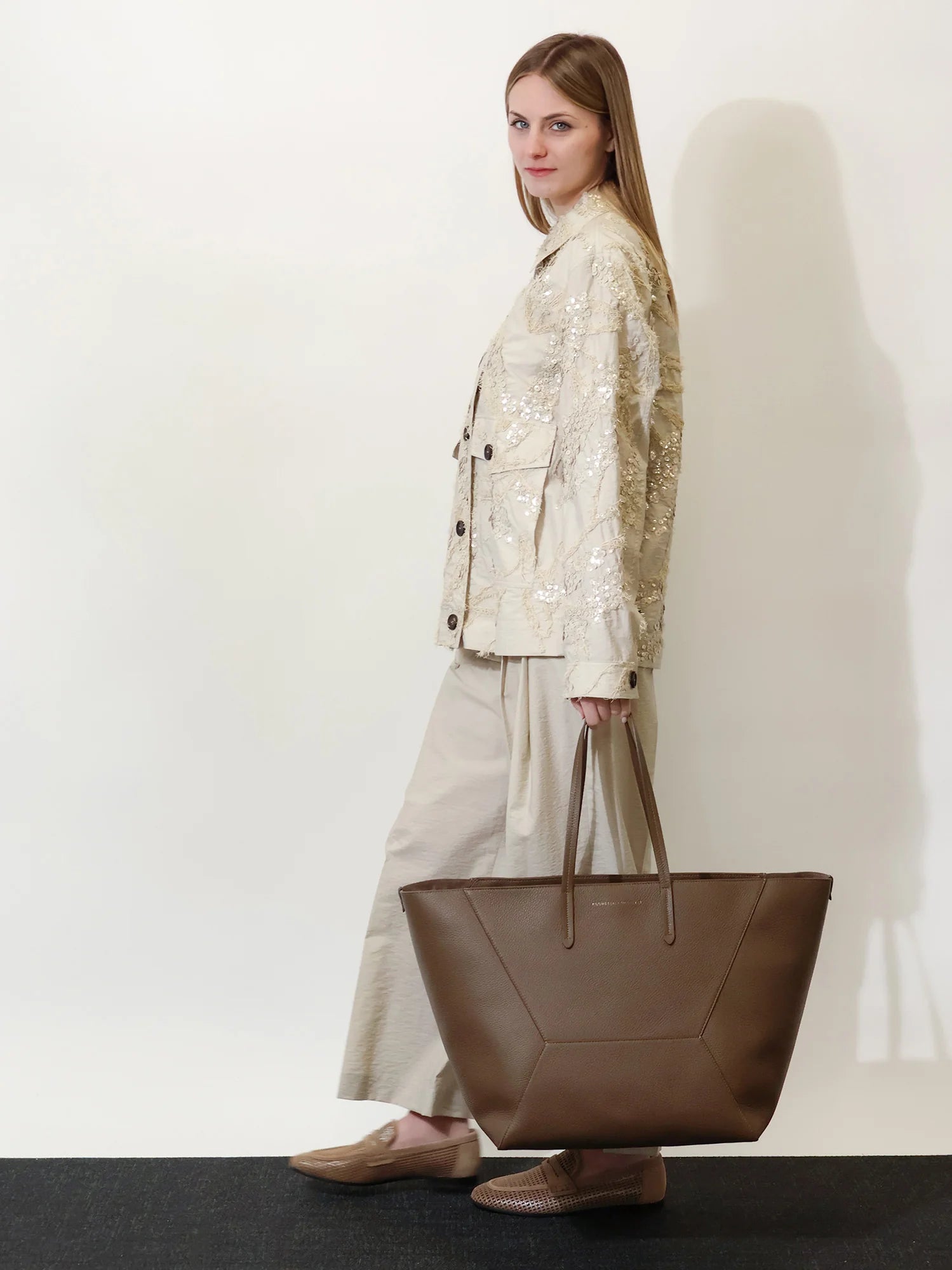 BC Duo hammered leather handbag