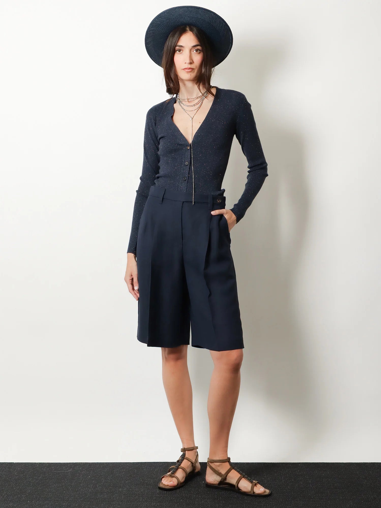 Viscose and linen bermuda shorts