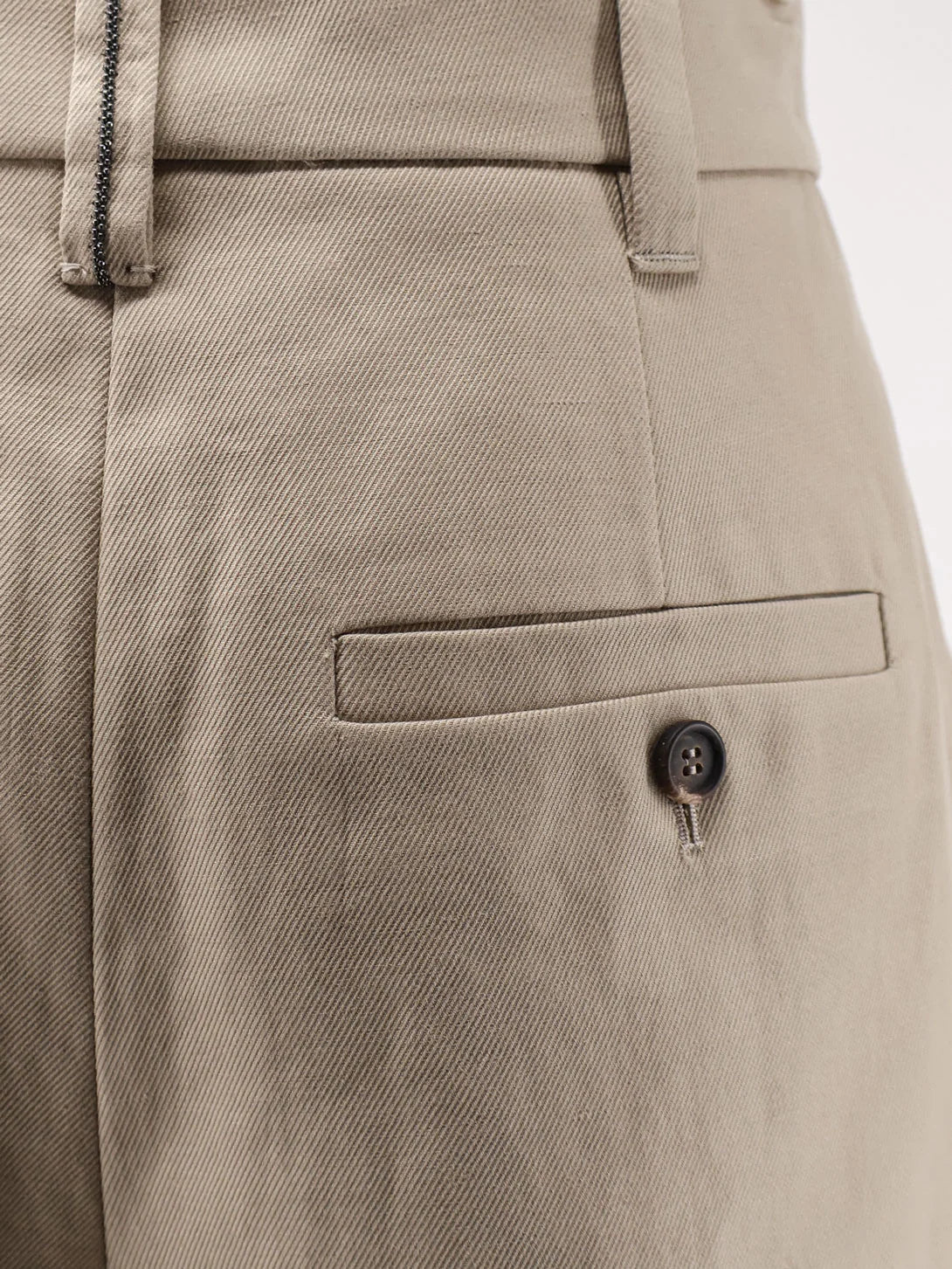 Cotton and linen shorts