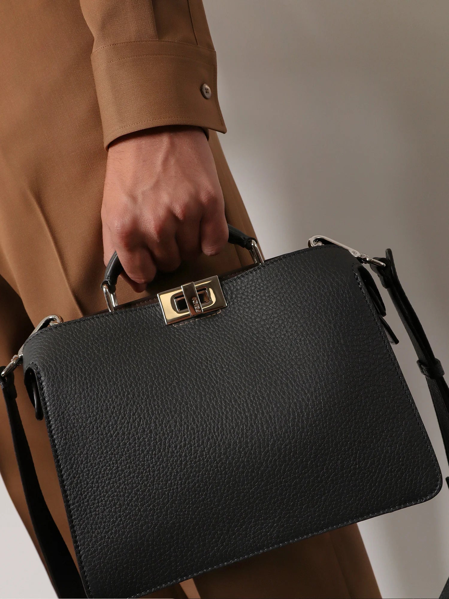 Peekaboo ISeeU Small leather crossbody bag
