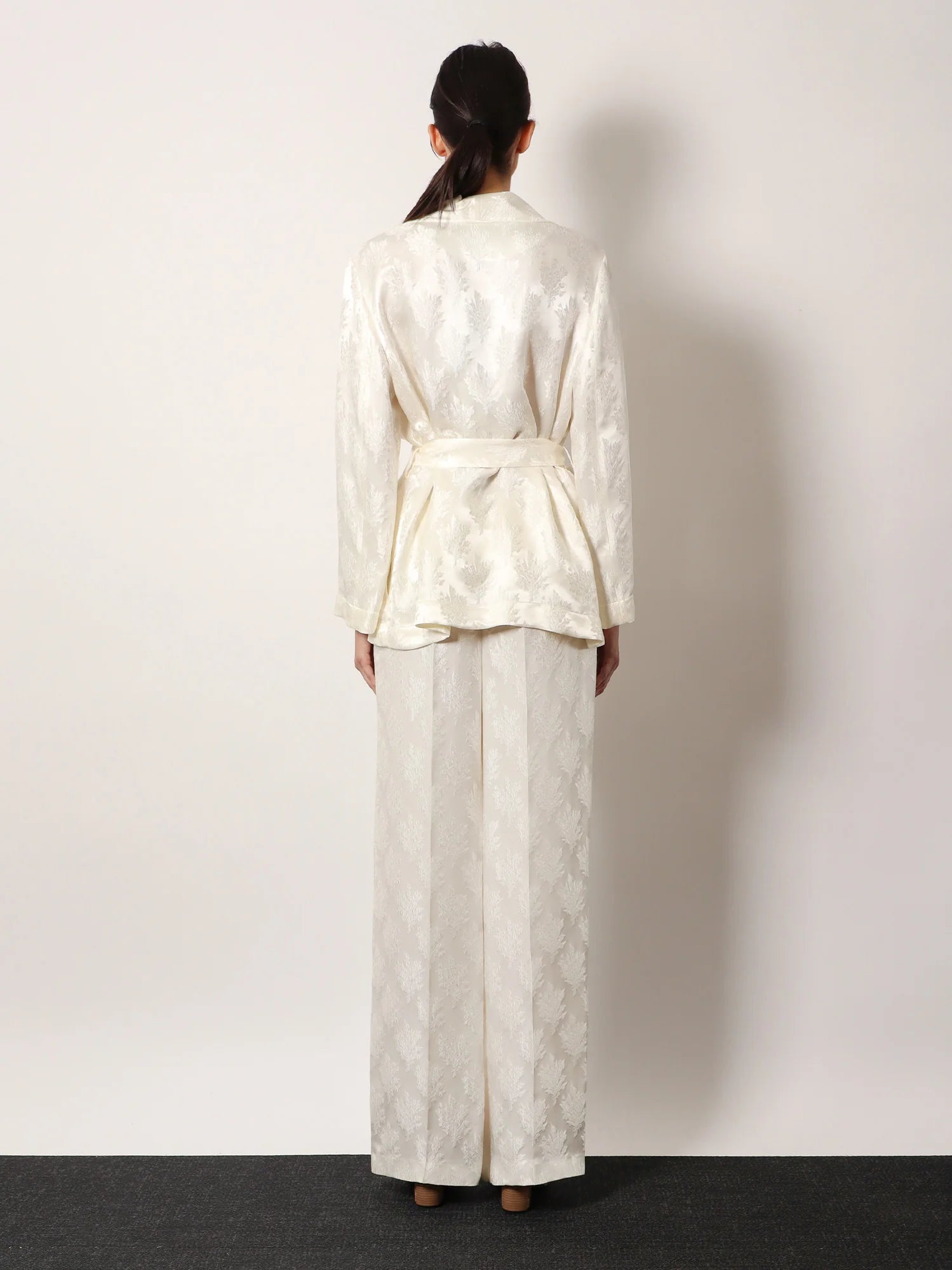 Jacquard silk blazer with floral motif