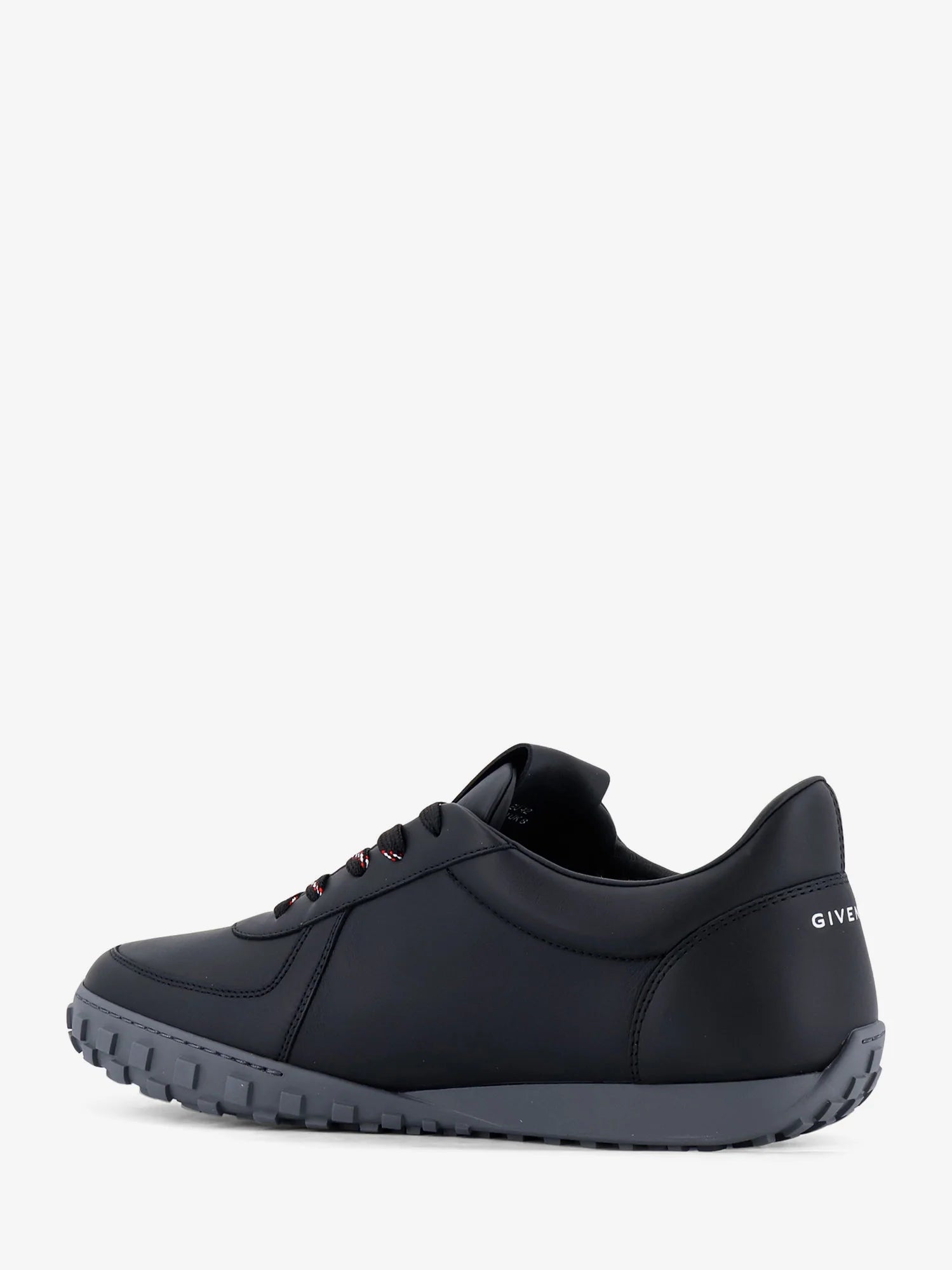 Leather sneakers