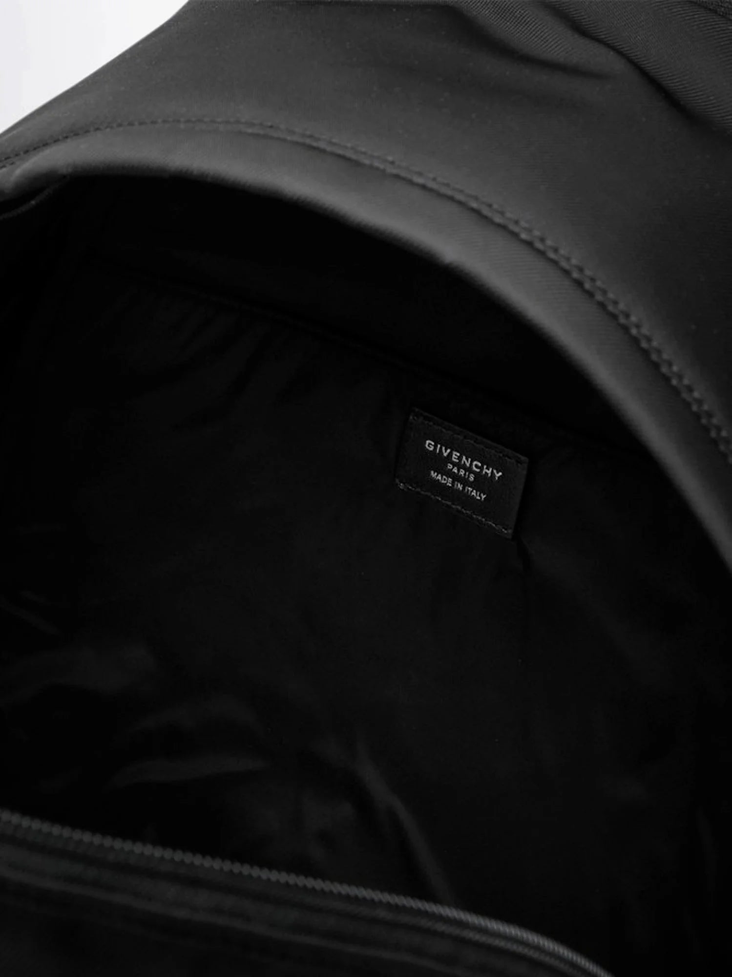 Essential U nylon backpack