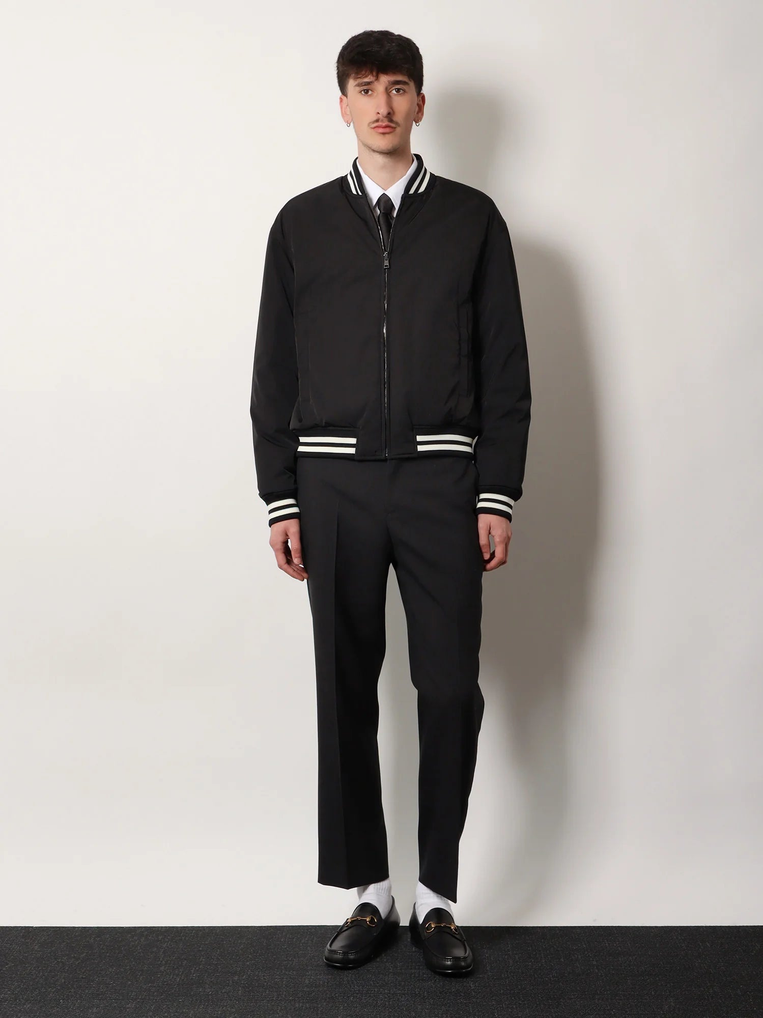 Reversible Bomber