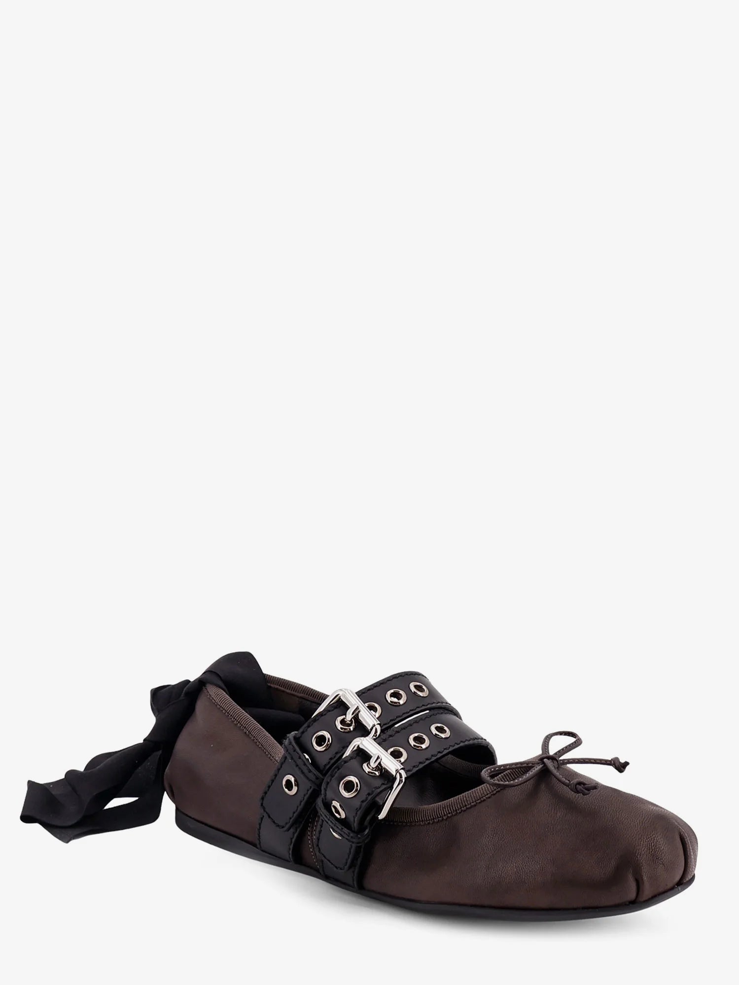 Leather ballerinas