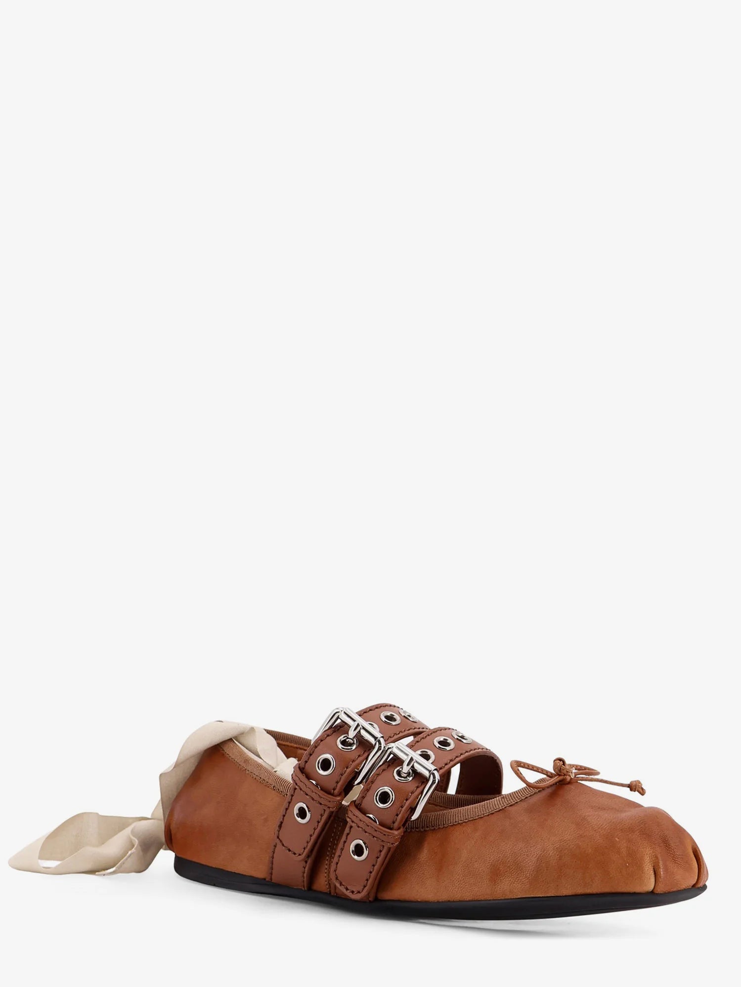 Leather ballerinas