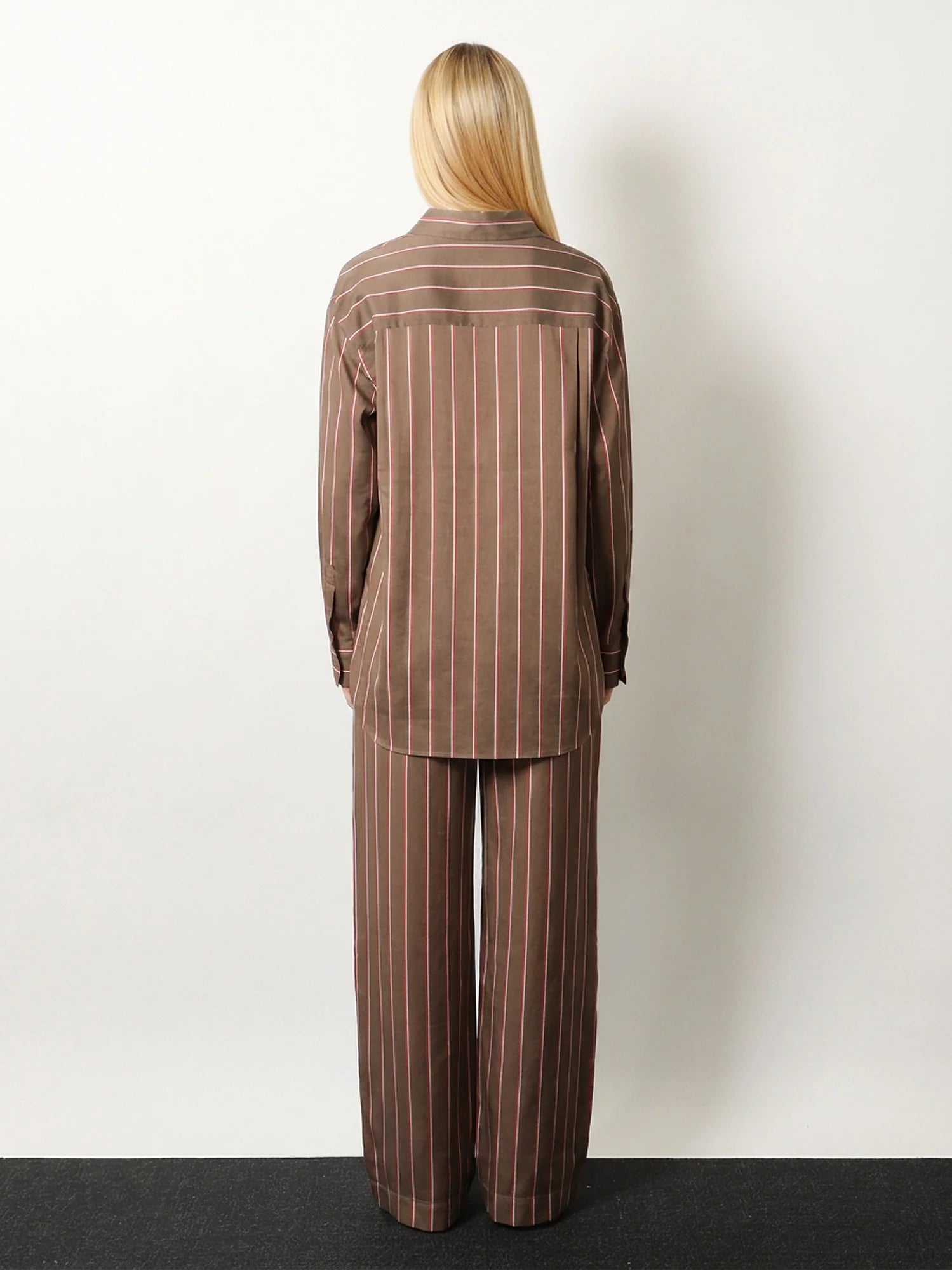 Viscose and silk blend trousers