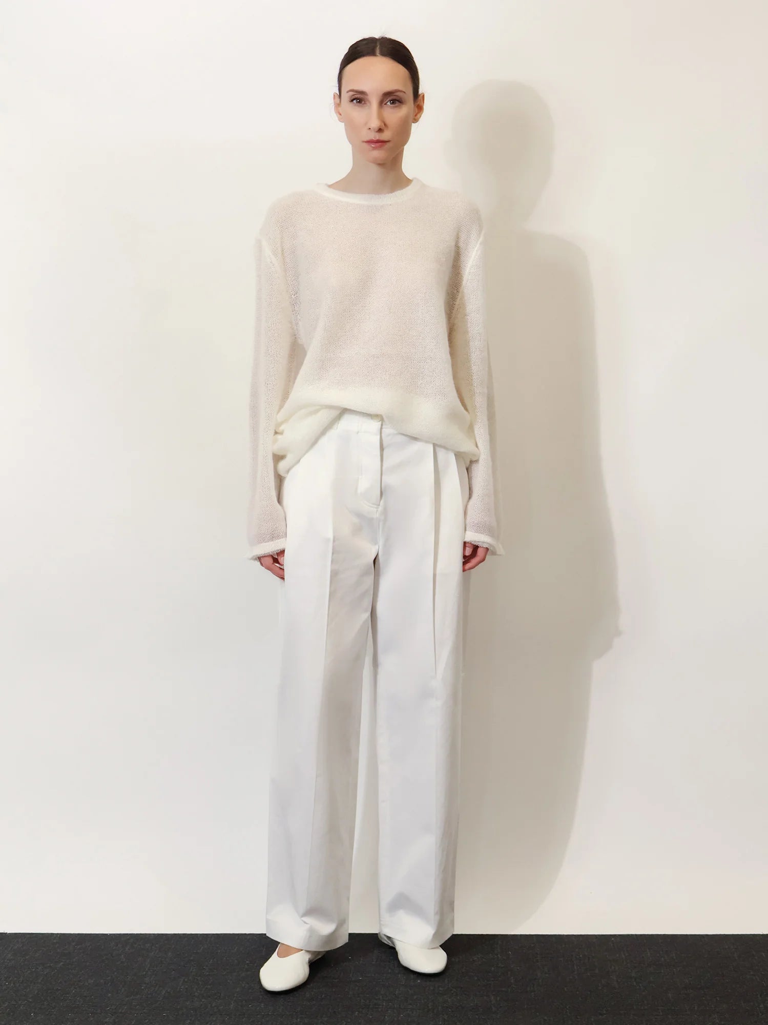 Relaxed cotton trousers