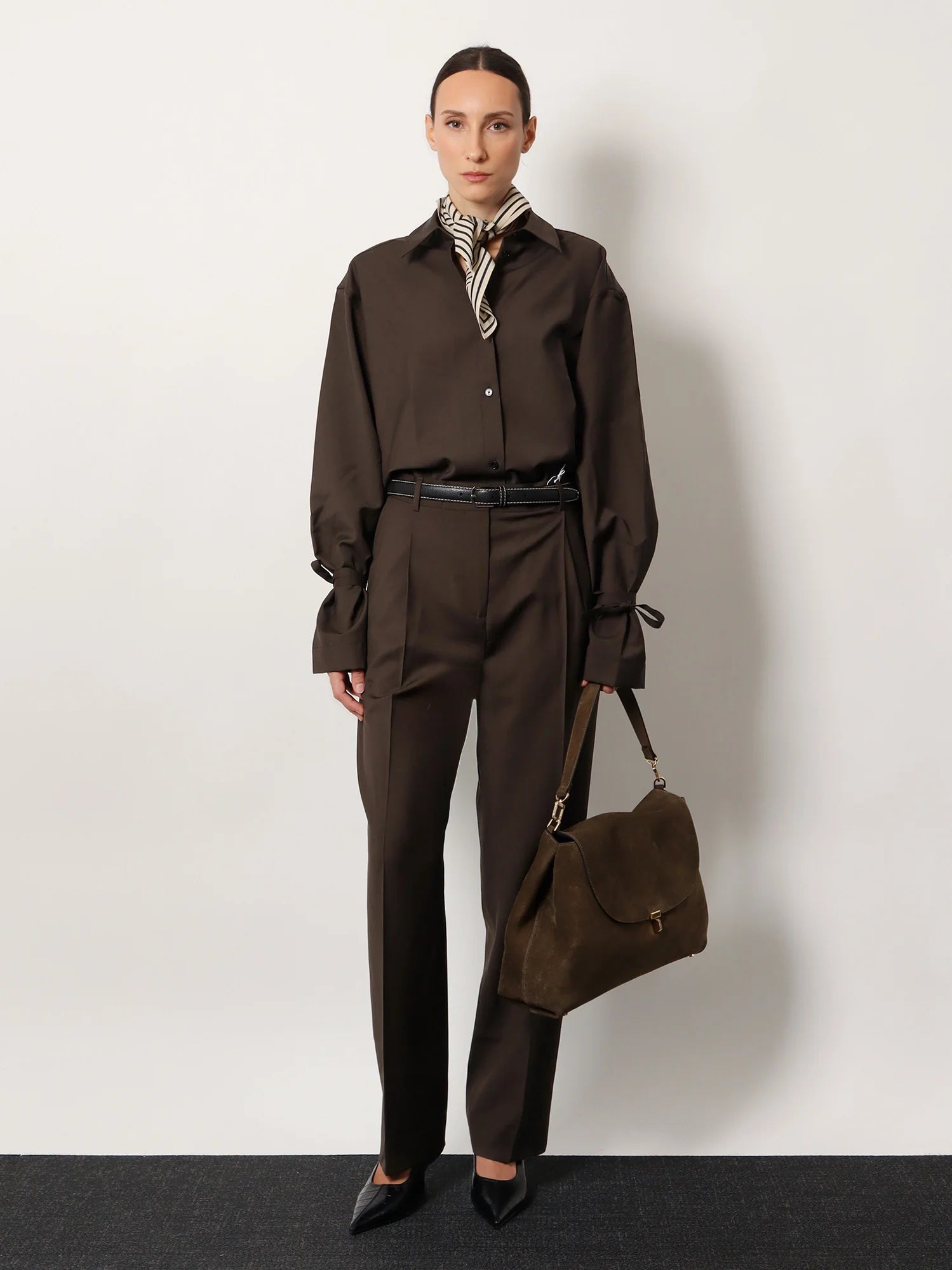 Tie-Cuff wool shirt