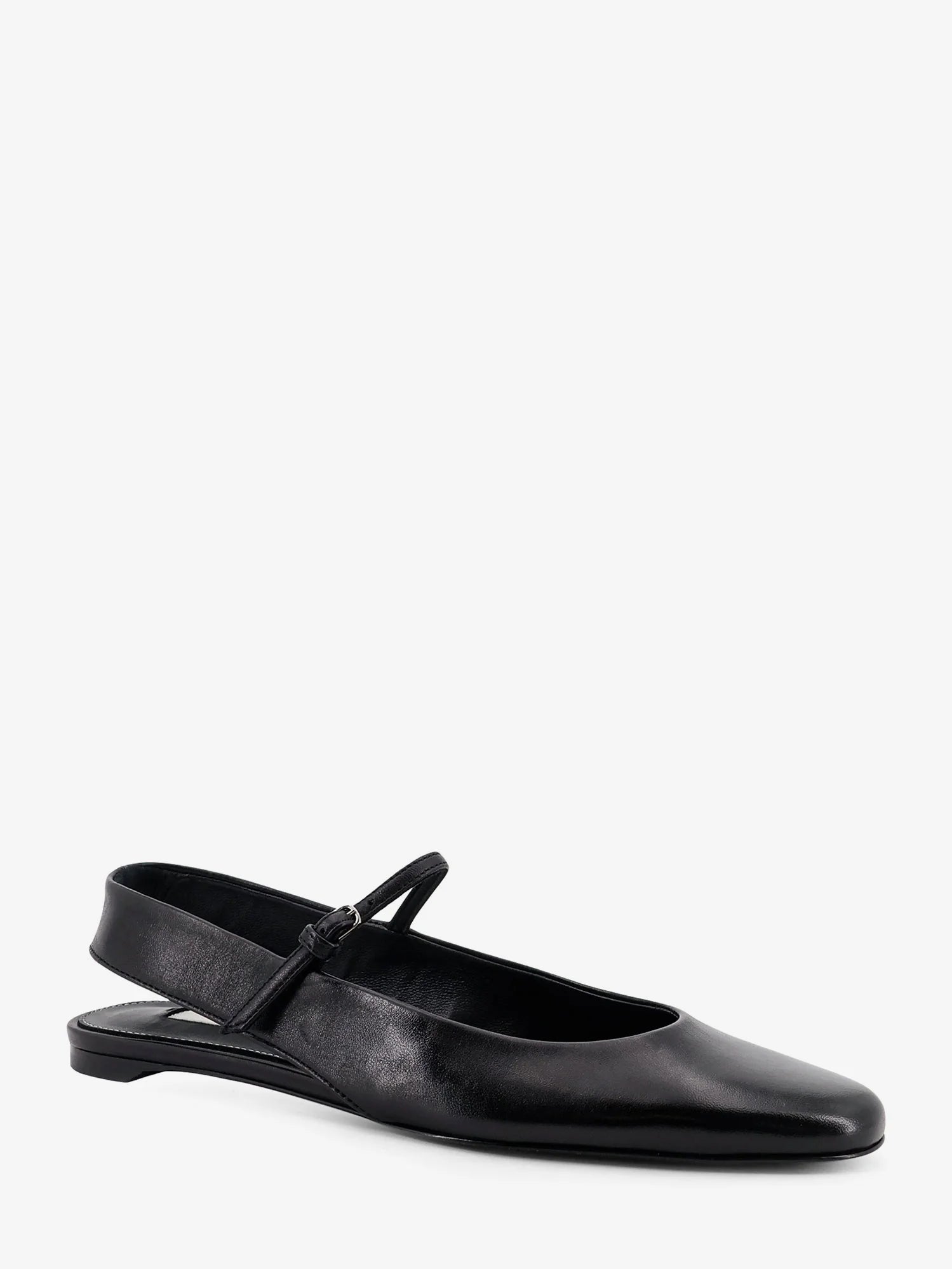 Leather ballerinas