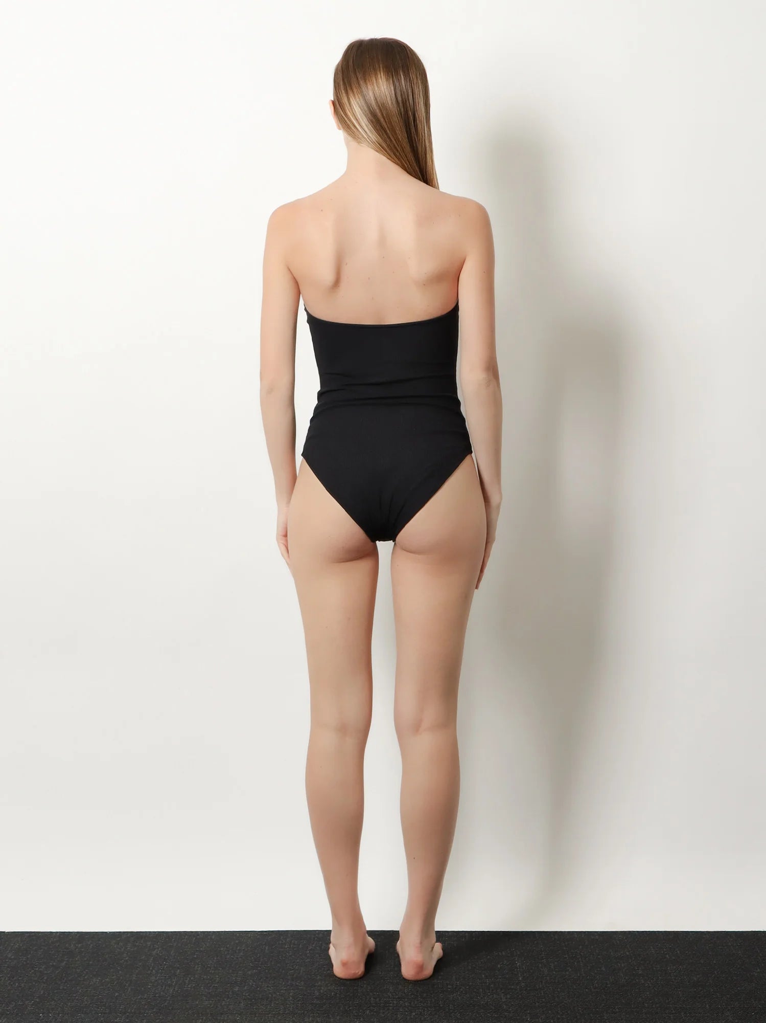 One-piece swimsuit with ribbed knit