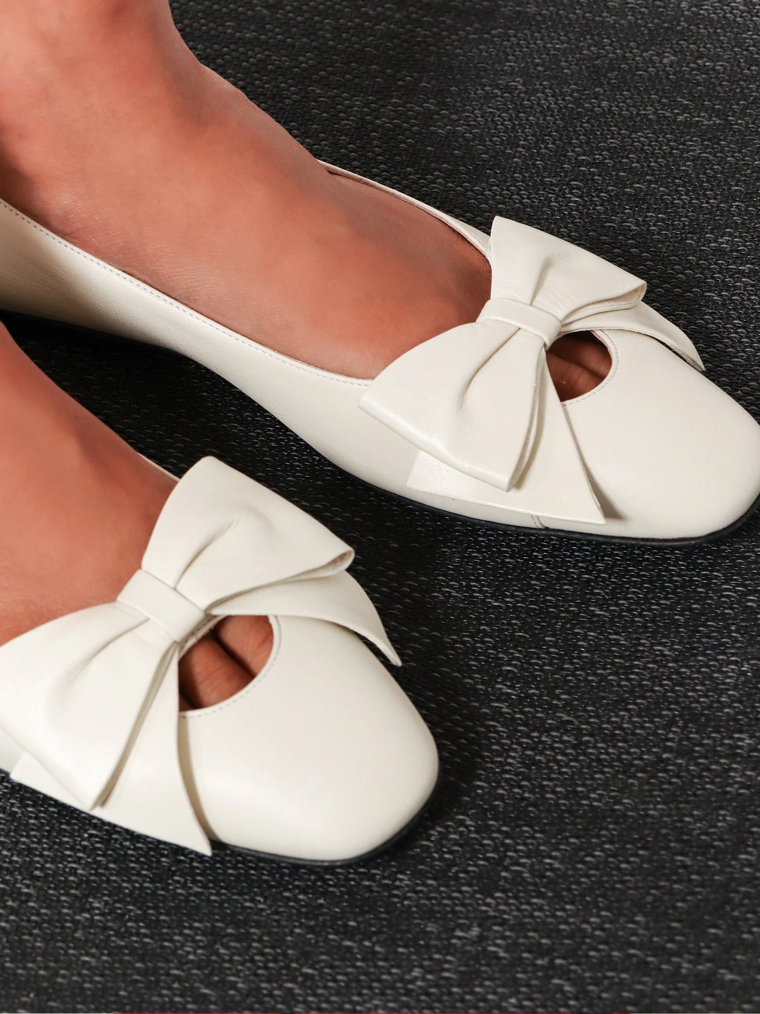 Leather Bowow ballerinas