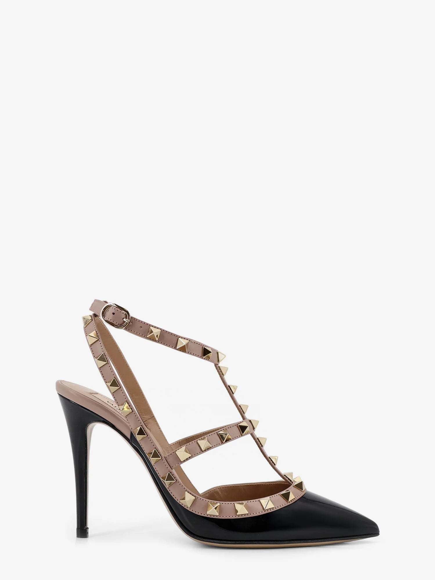 Rockstud patent leather pumps with iconic studs