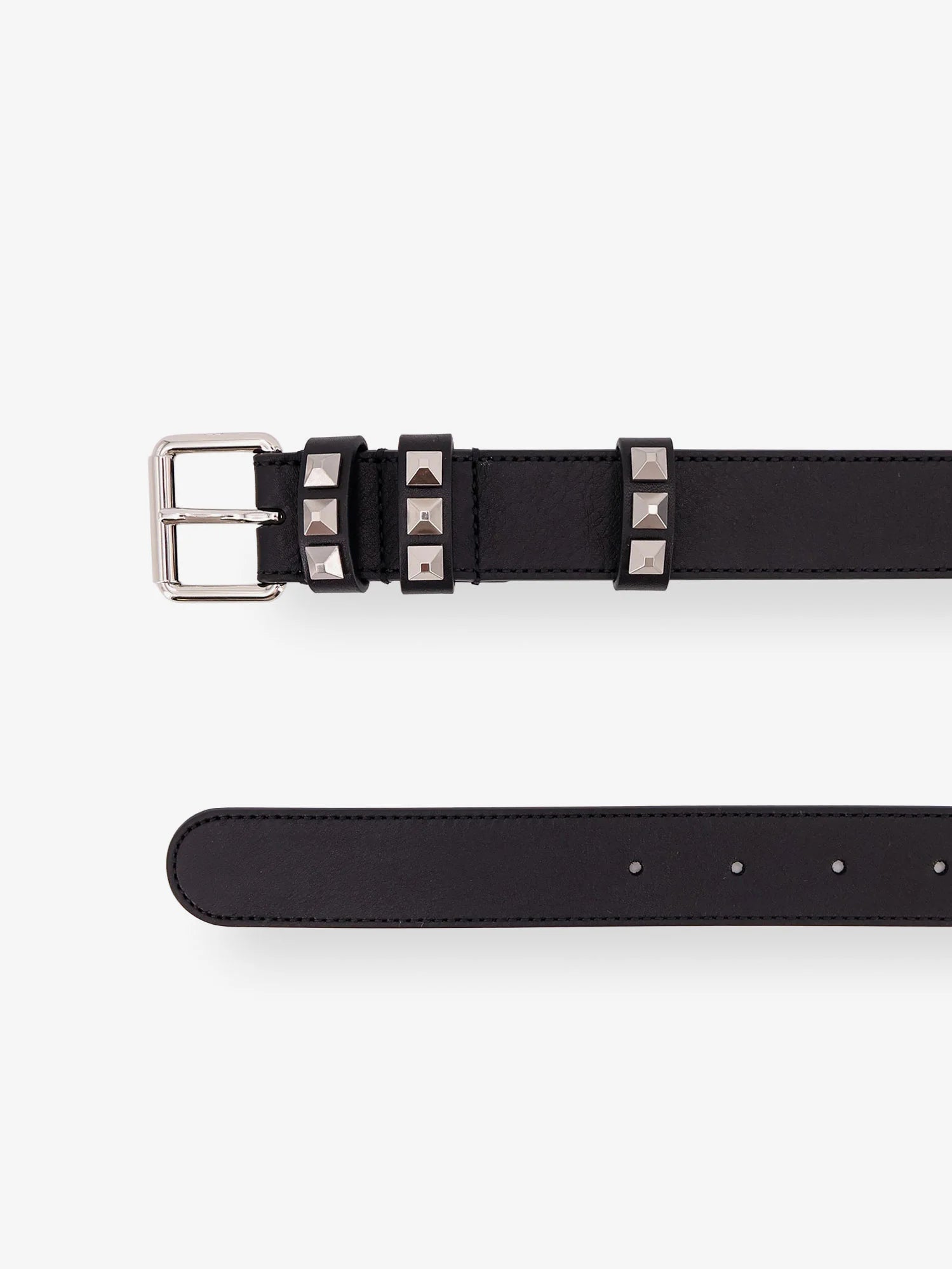 Flaneuse leather belt with iconic studs