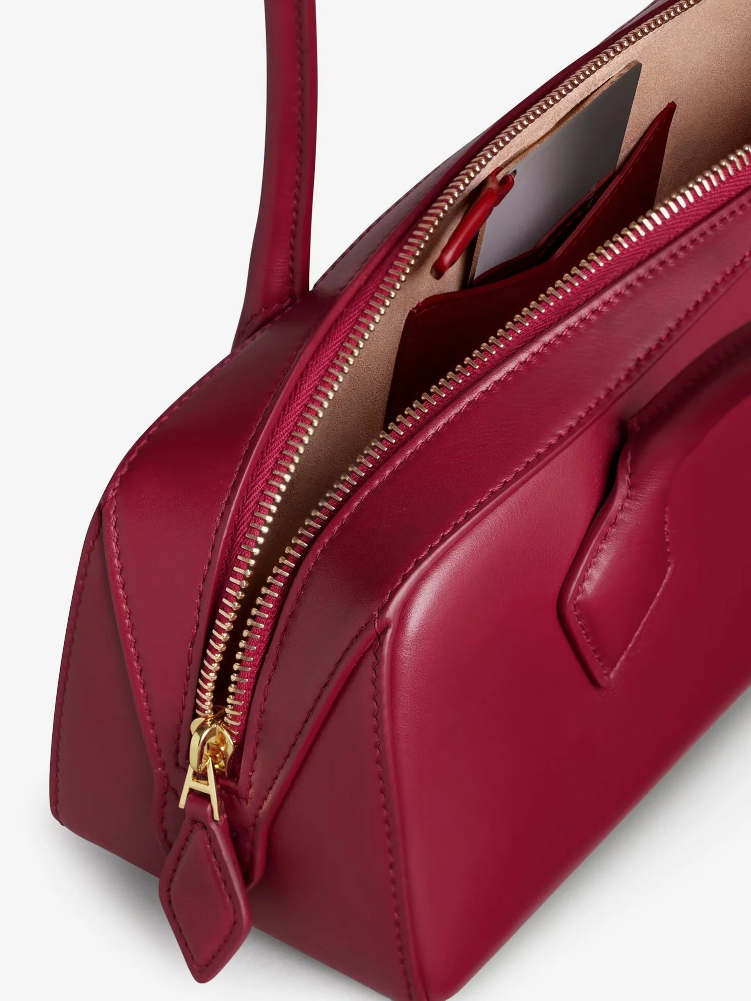 Le Teckel leather shoulder bag