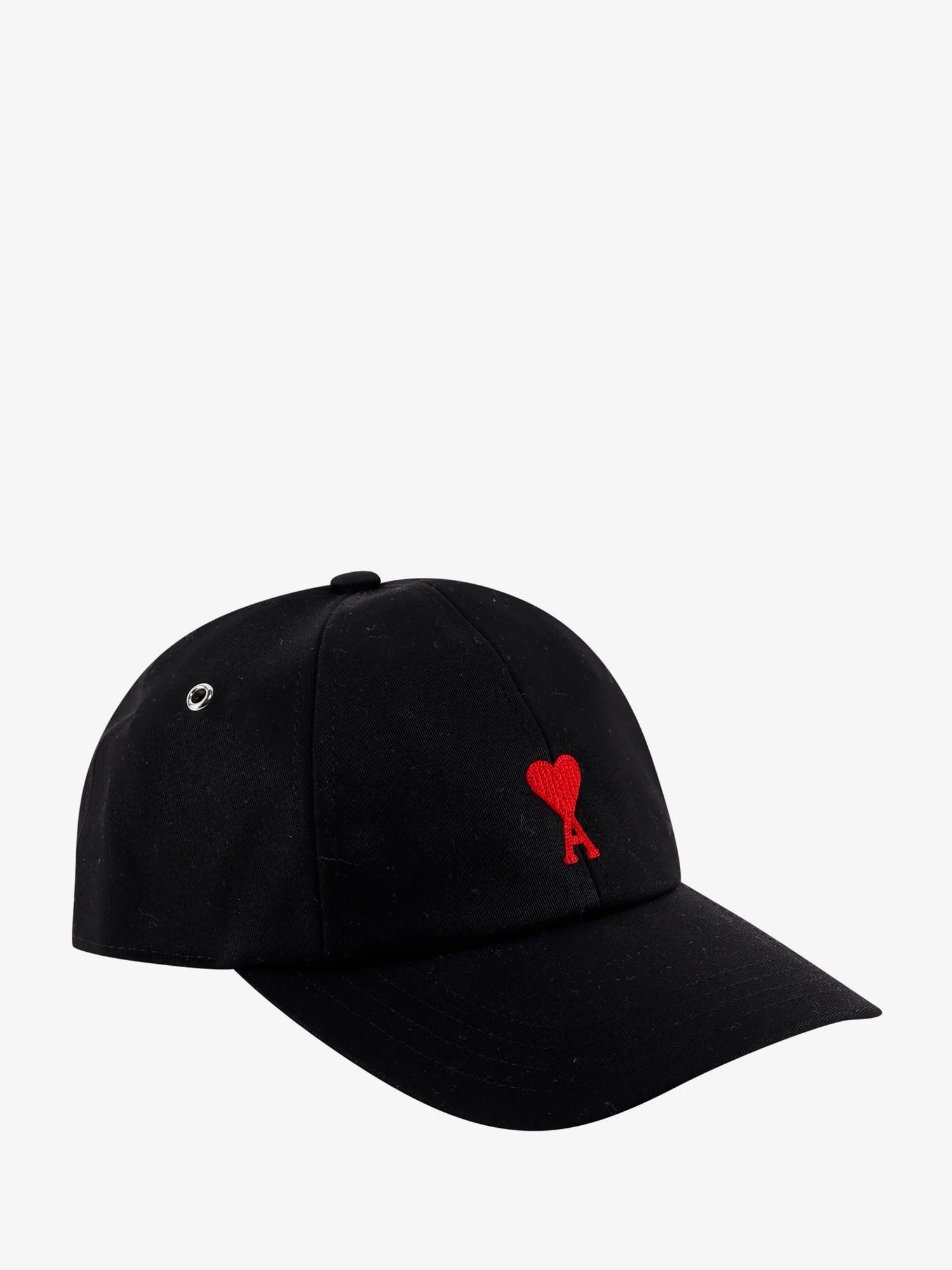 Cotton hat with embroidered logo on the front