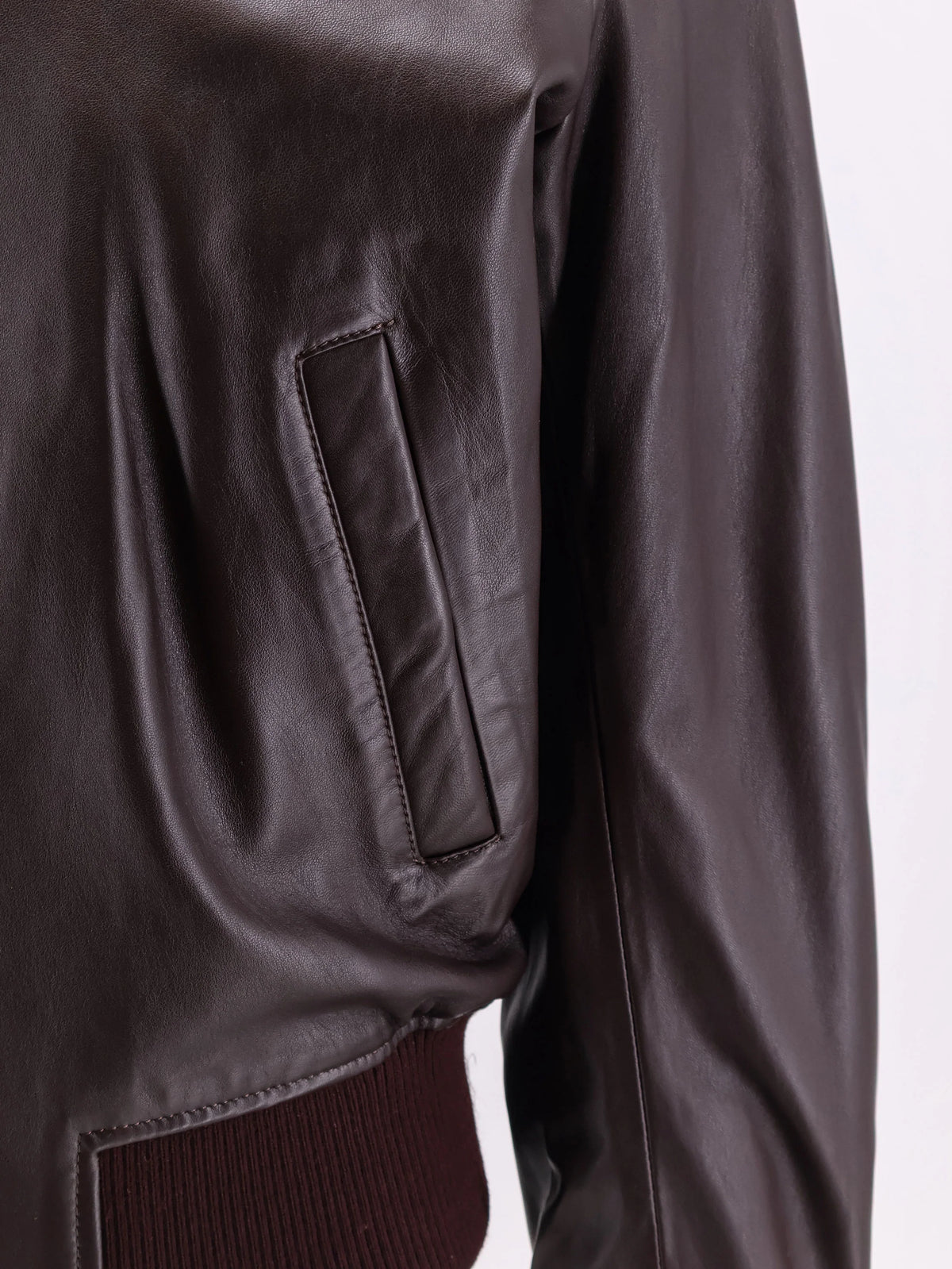 Bordeaux leather jacket with zip