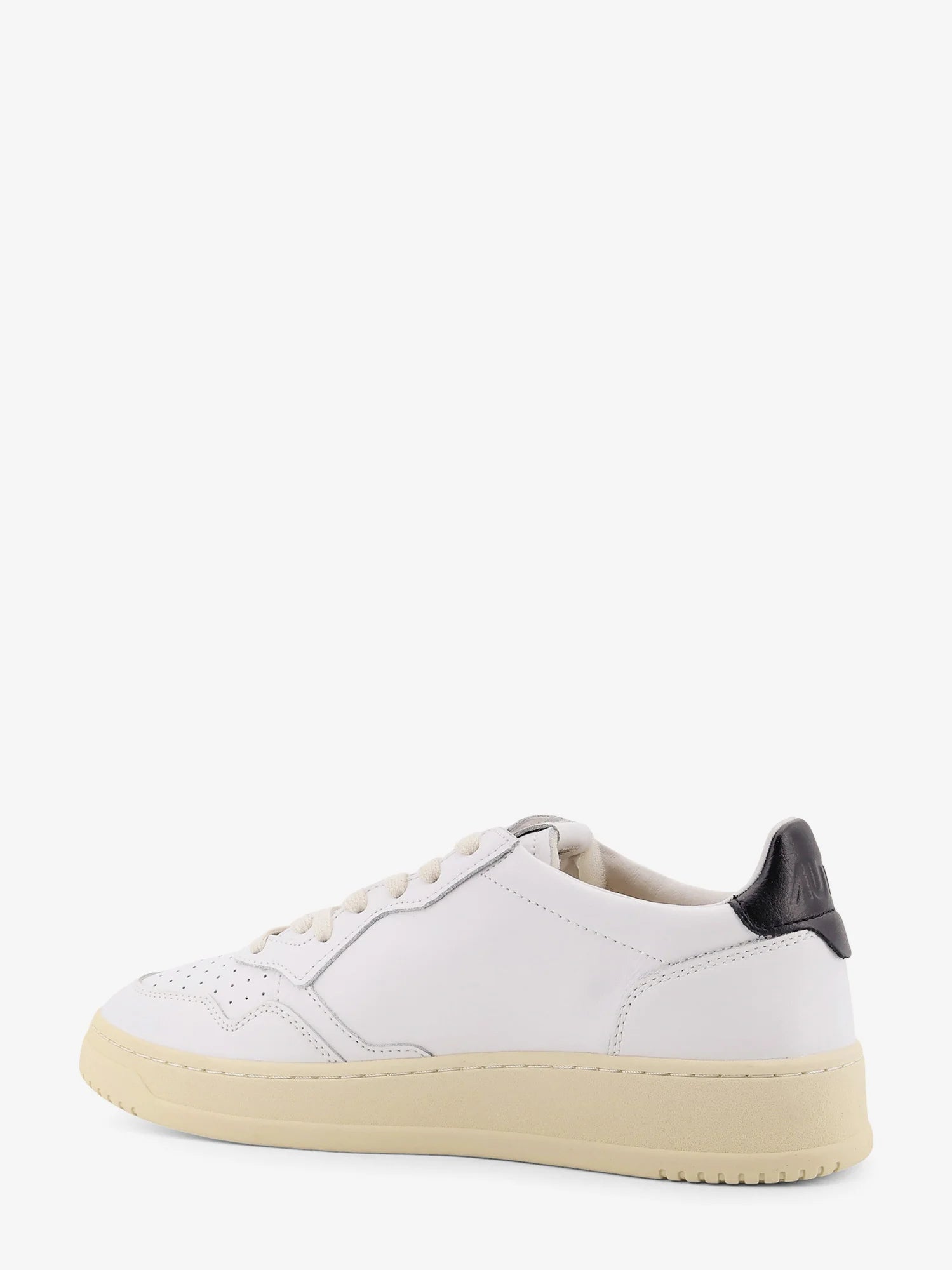 Medalist Low leather sneakers with side logo