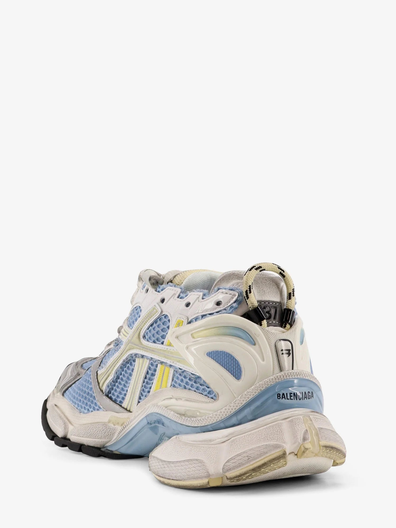 Low-top Runner mesh sneakers