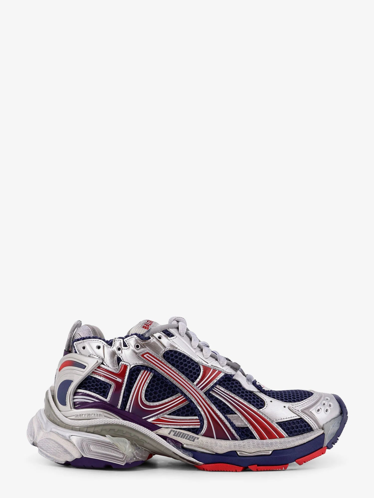 Runner sneakers in mesh with contrasting inserts