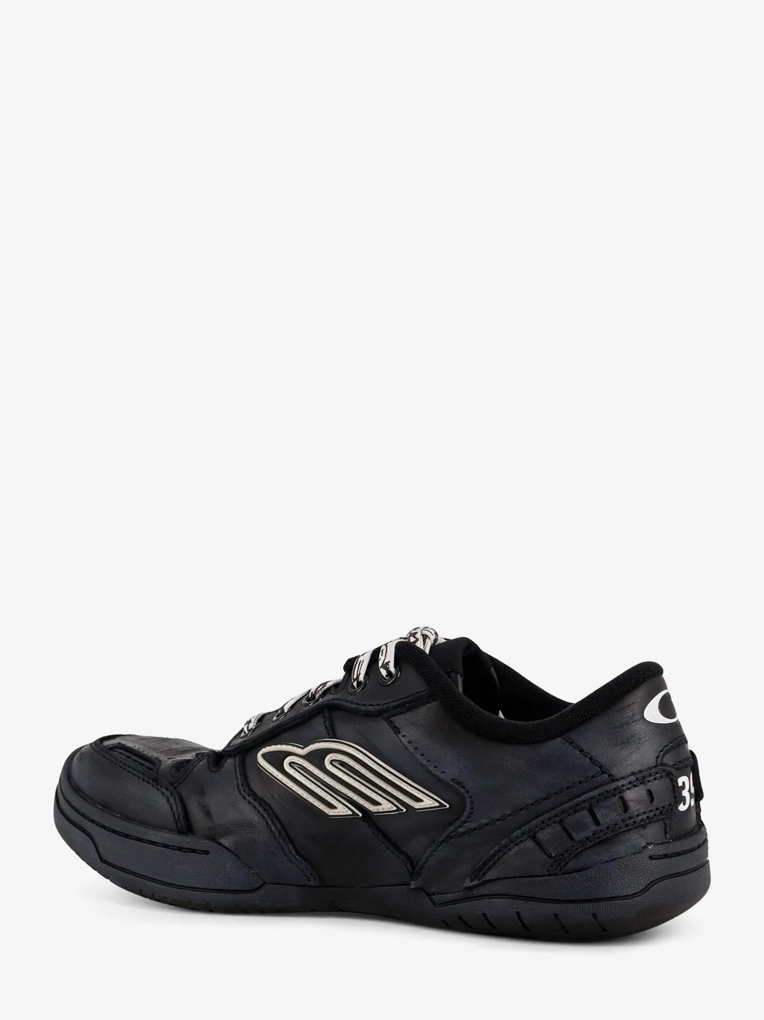 Hamptons Worn-Out low-top leather sneakers