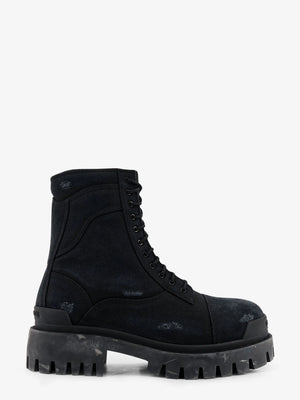 Strike leather boots