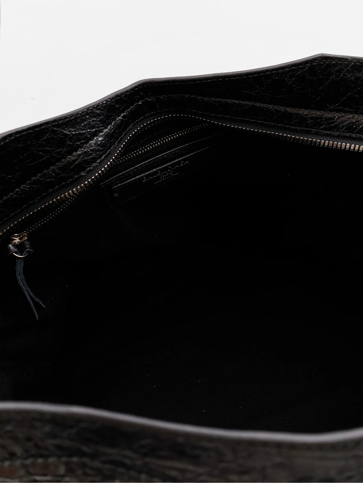 Le City Medium Metallic Leather Handbag