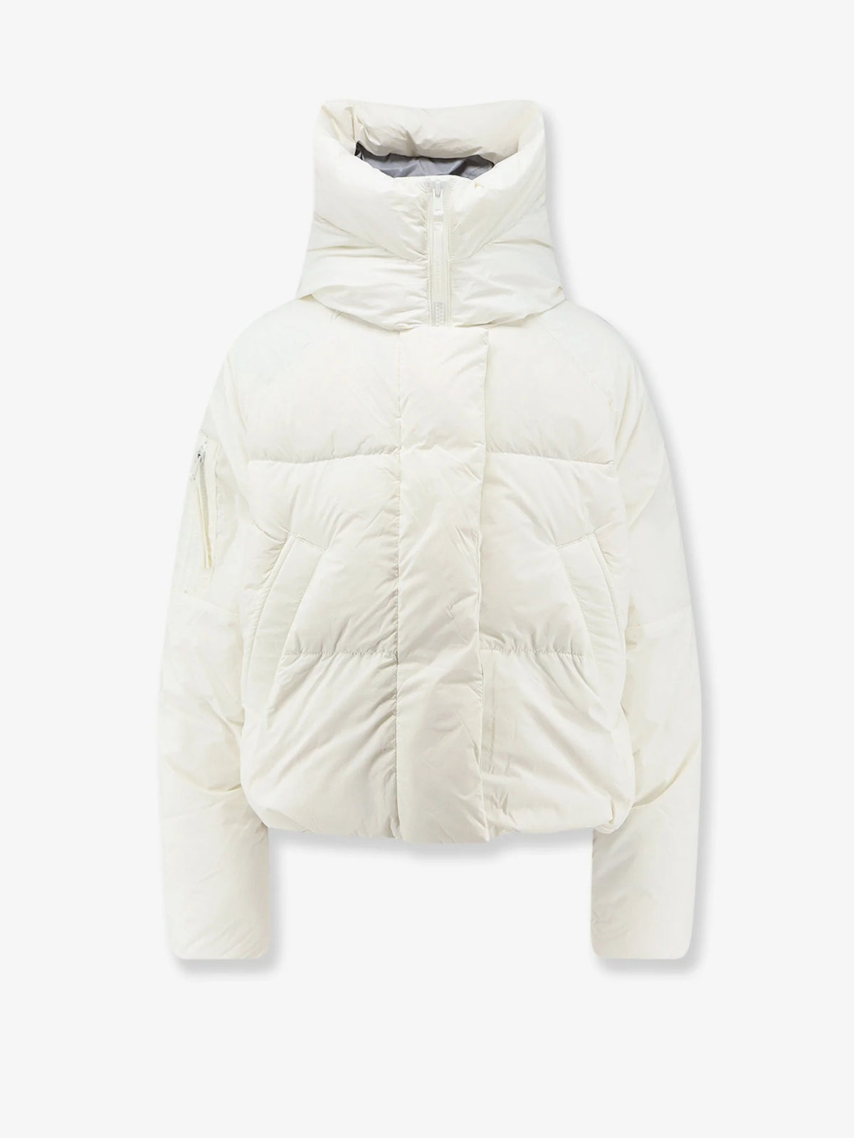 Recycled fabric down jacket