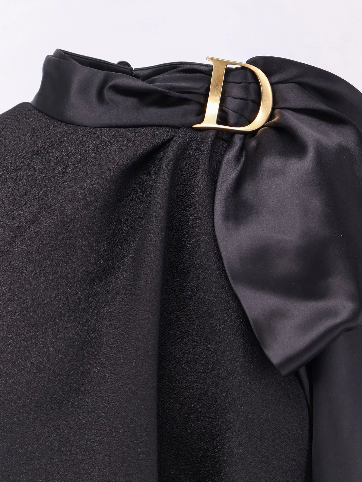 Virgin wool and silk crêpe dress