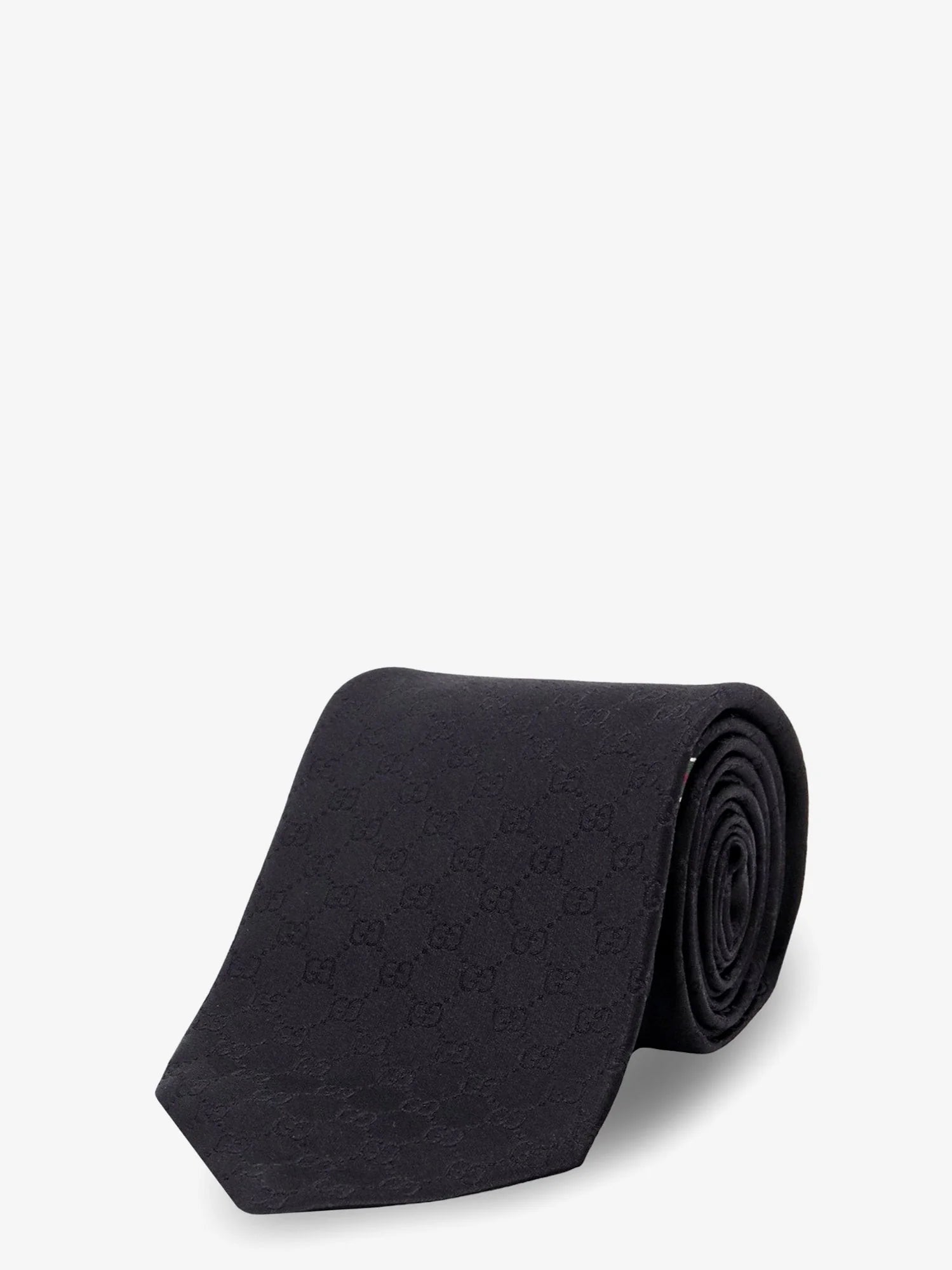 Silk tie