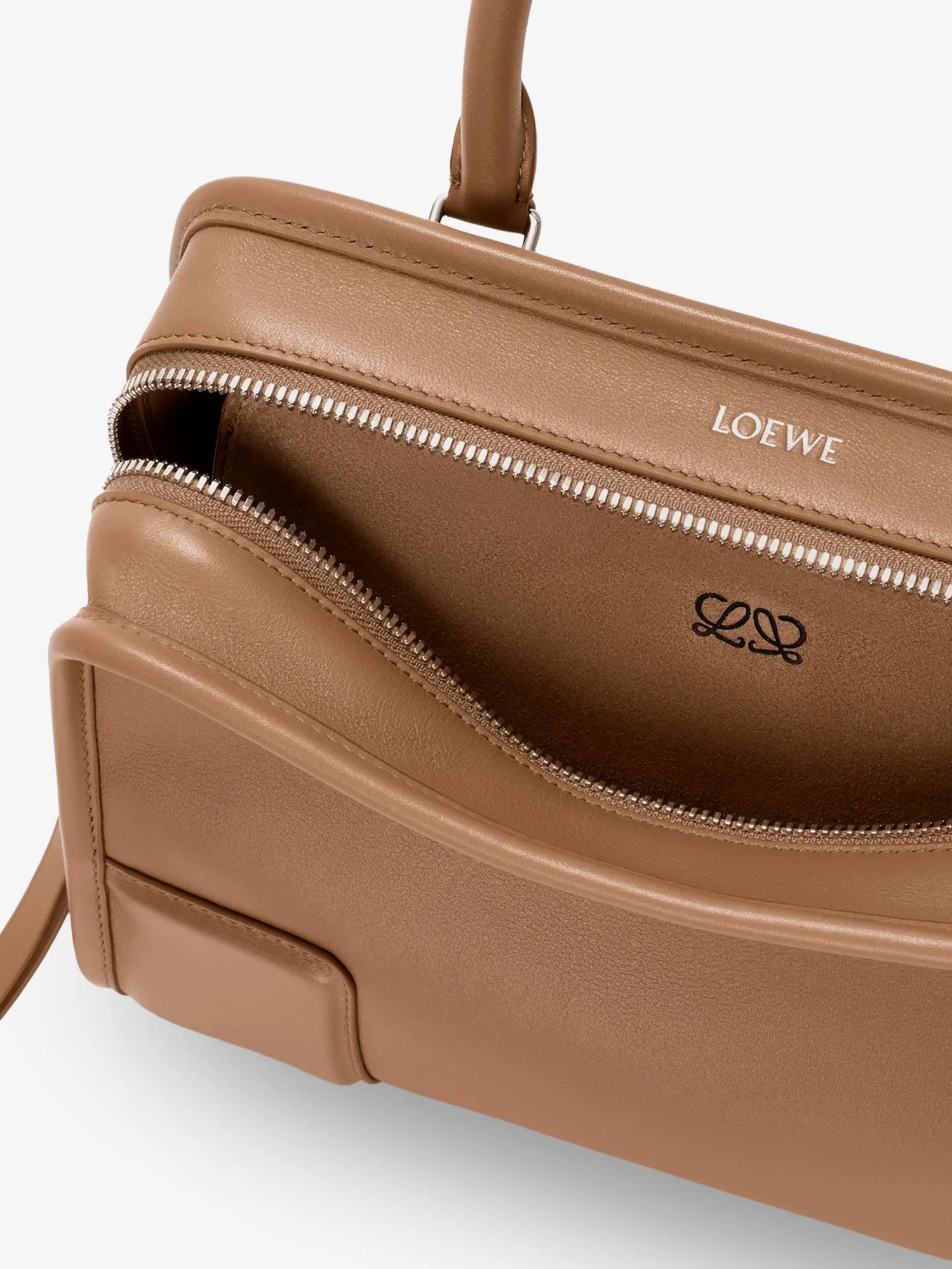 Amazona 180 leather handbag