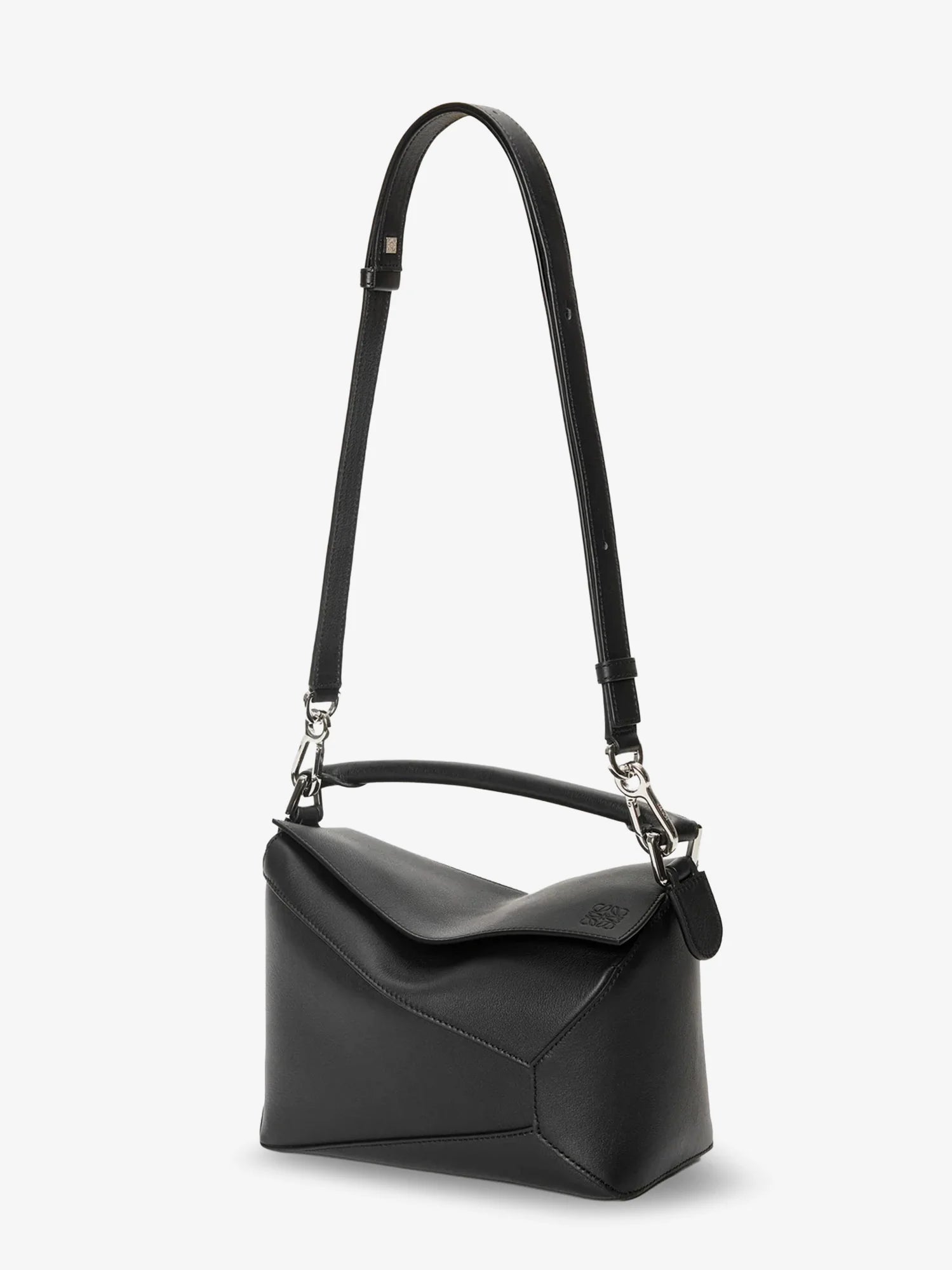 Puzzle Edge leather handbag with engraved Anagram logo