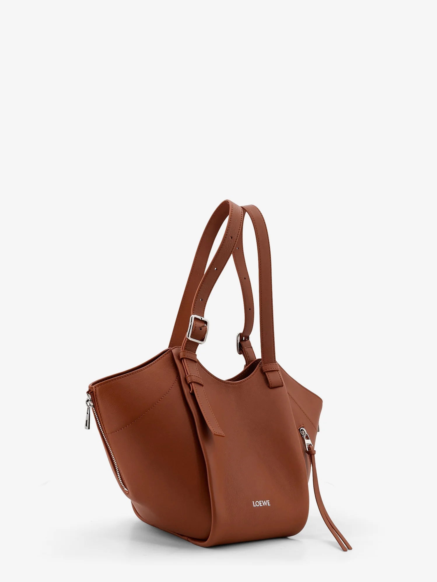 Hammock Flip leather handbag with front lettering logo