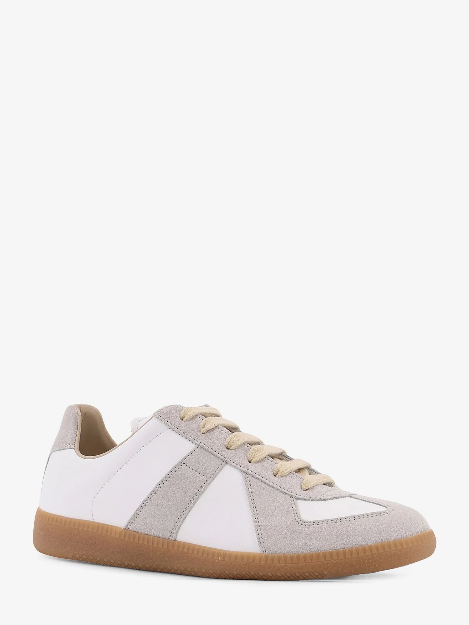 Leather sneakers