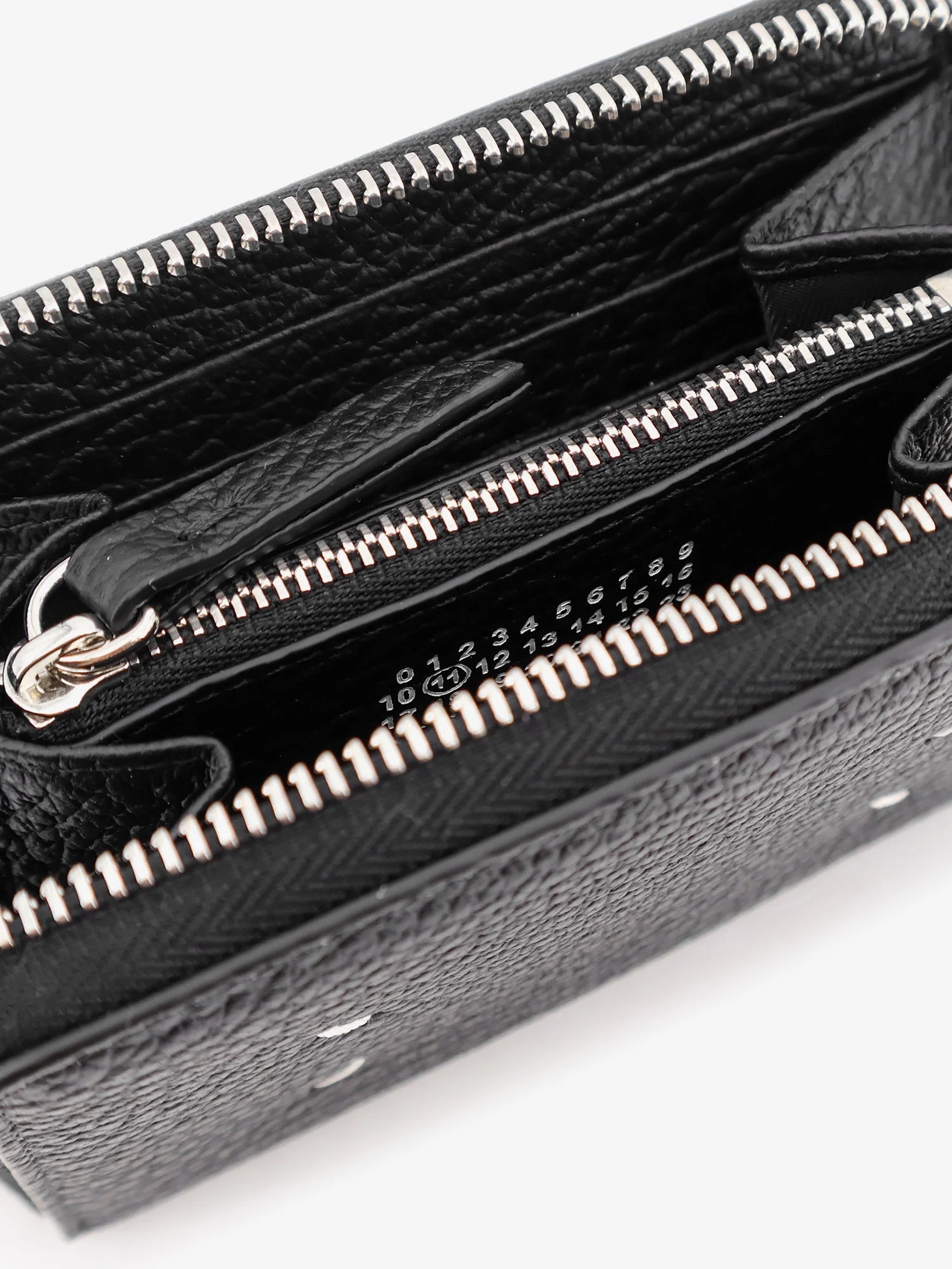 Four Stitches Small Leather Wallet