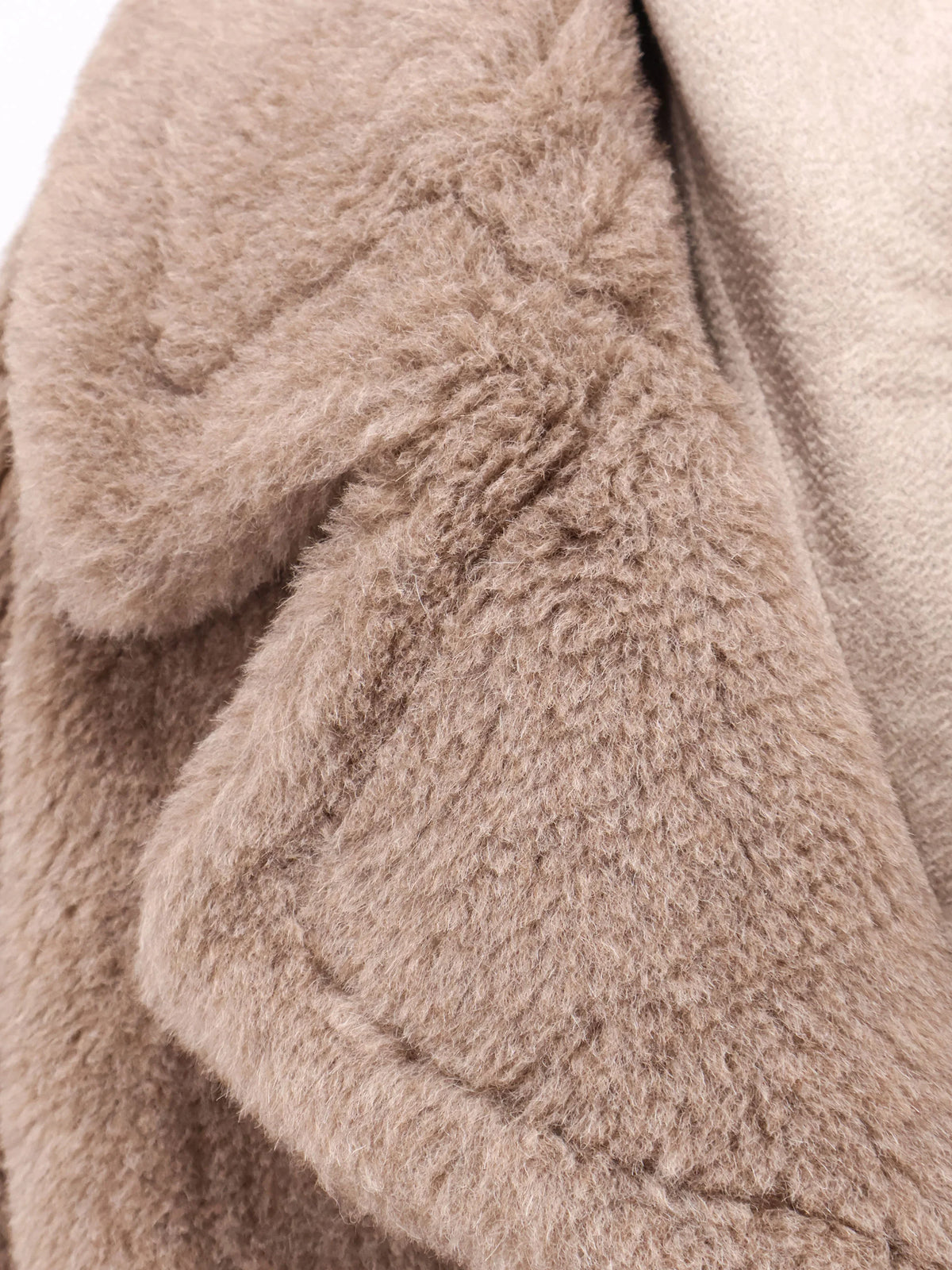 Mxapavido 4 alpaca, cashmere and silk cape