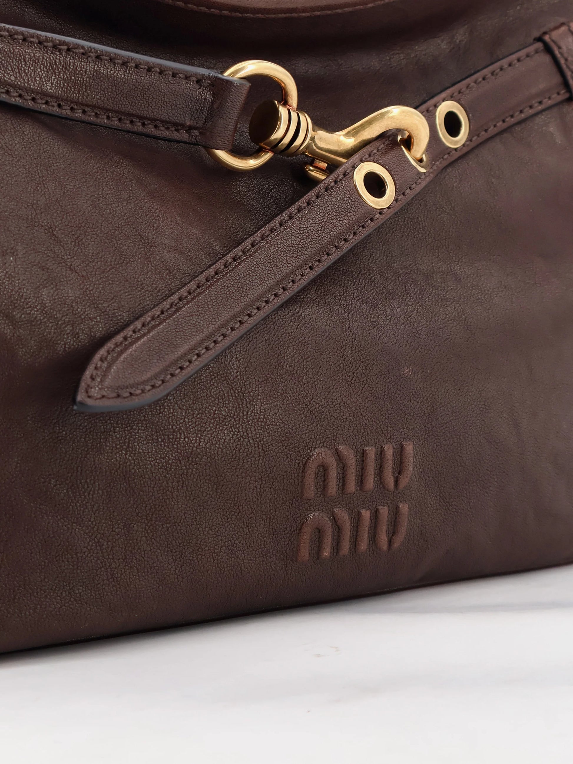 Aventure leather shoulder bag