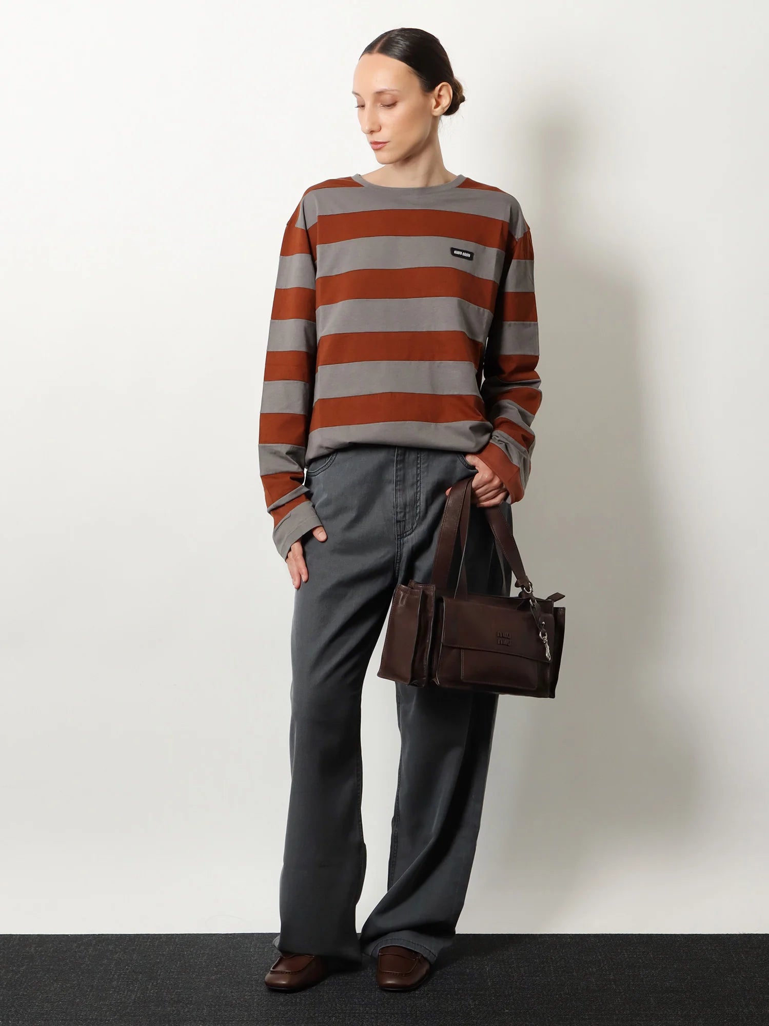 Utilitaire leather crossbody bag