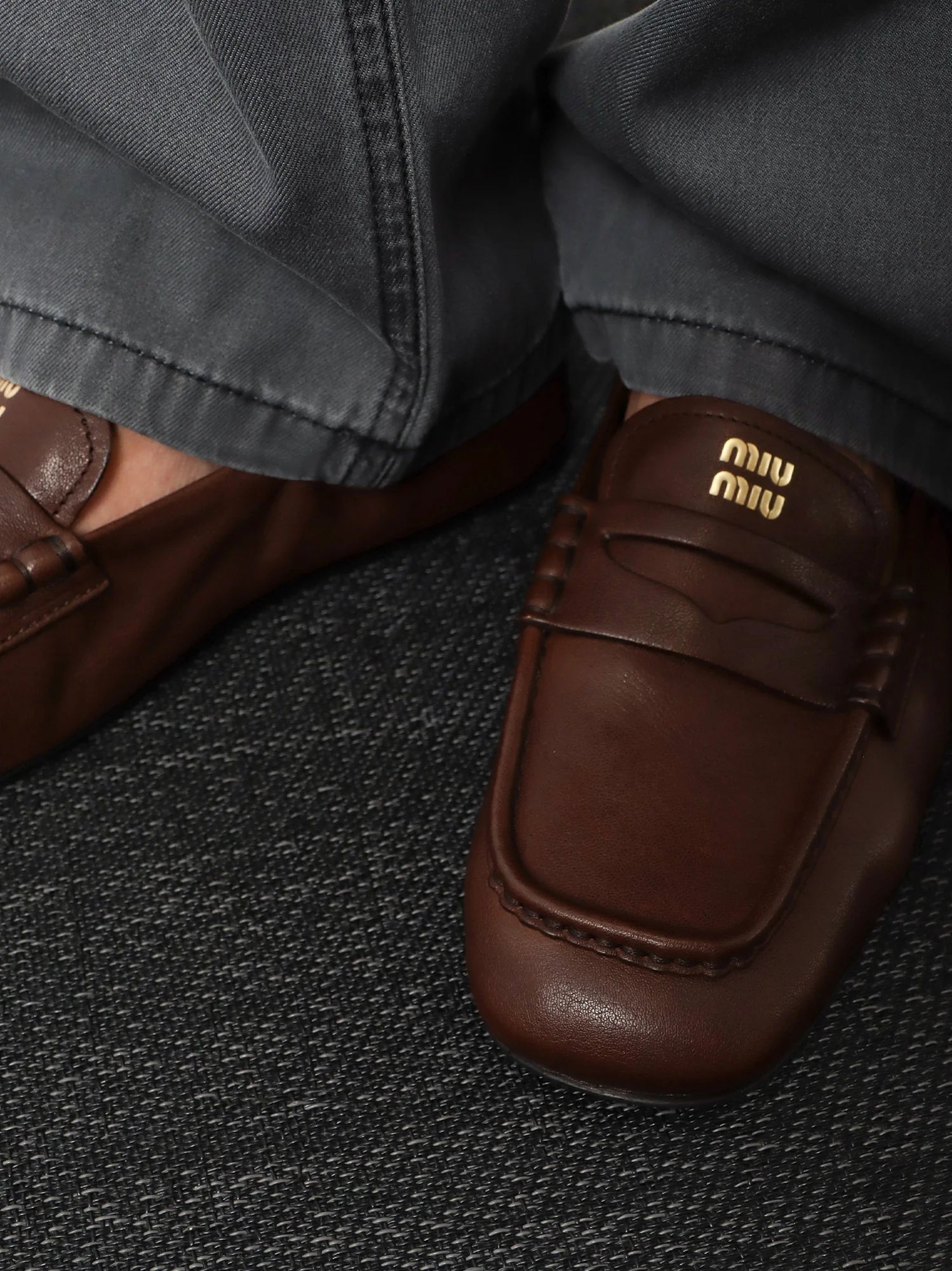 Ruches leather loafers