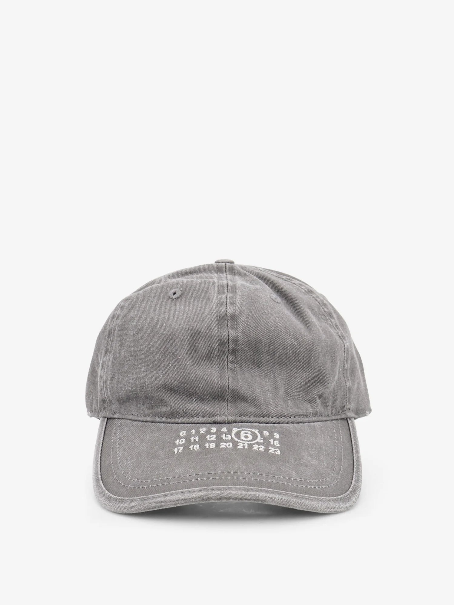 Cotton hat with embroidered Numeric logo