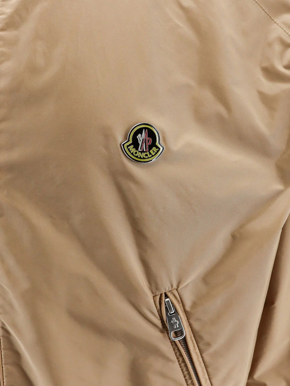 Nylon hooded jacket