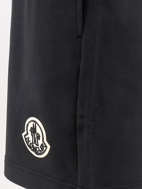 Cotton bermuda shorts with front logo patch